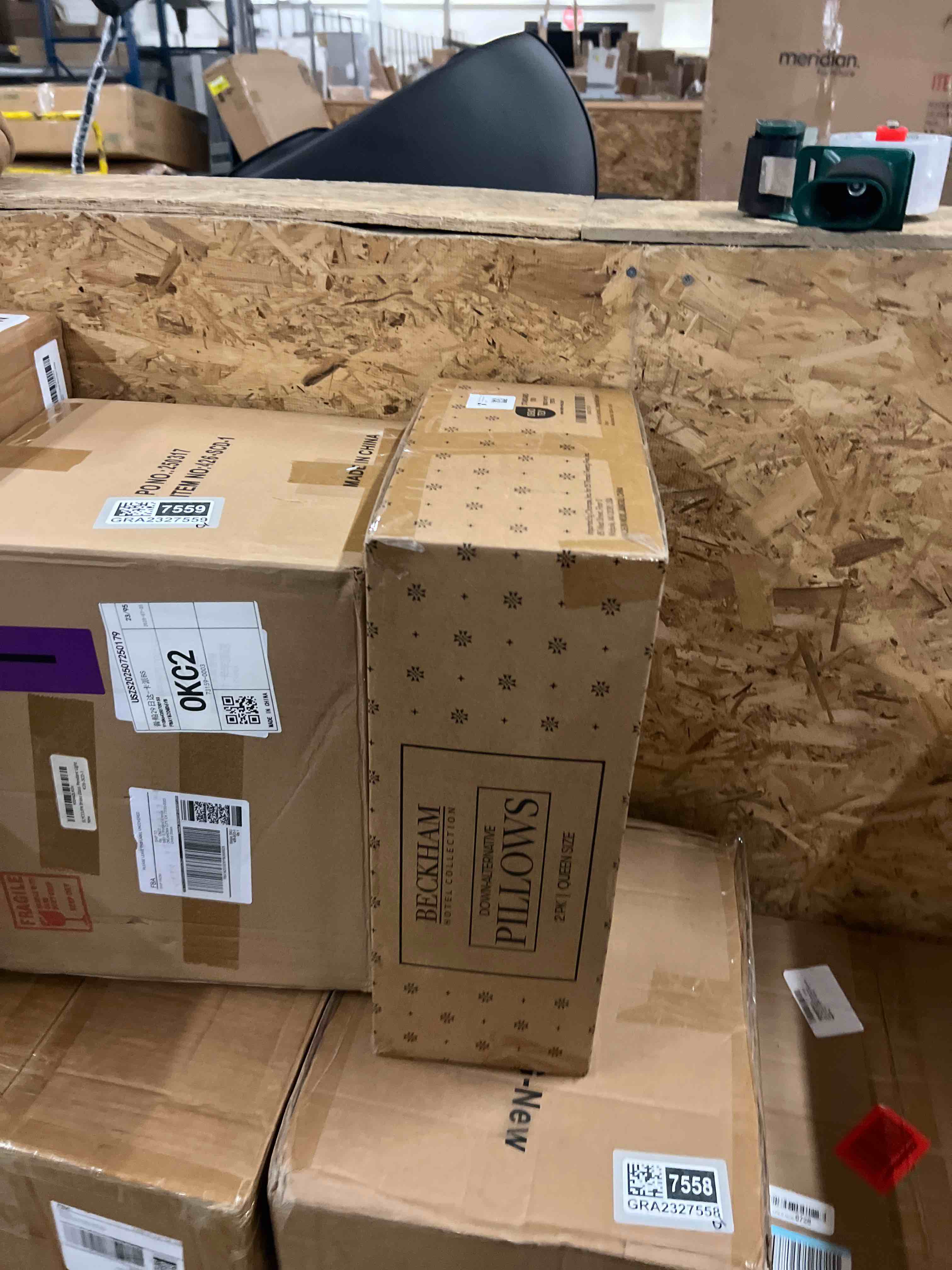 Condition photo showing New/Like New for Beckham Hotel Collection Bed Pillows Standard/Queen Size Set of 2 - Original Soft Down Alternative Pillow for Sleeping - Soft Support for Back, Stomach or Side Sleepers