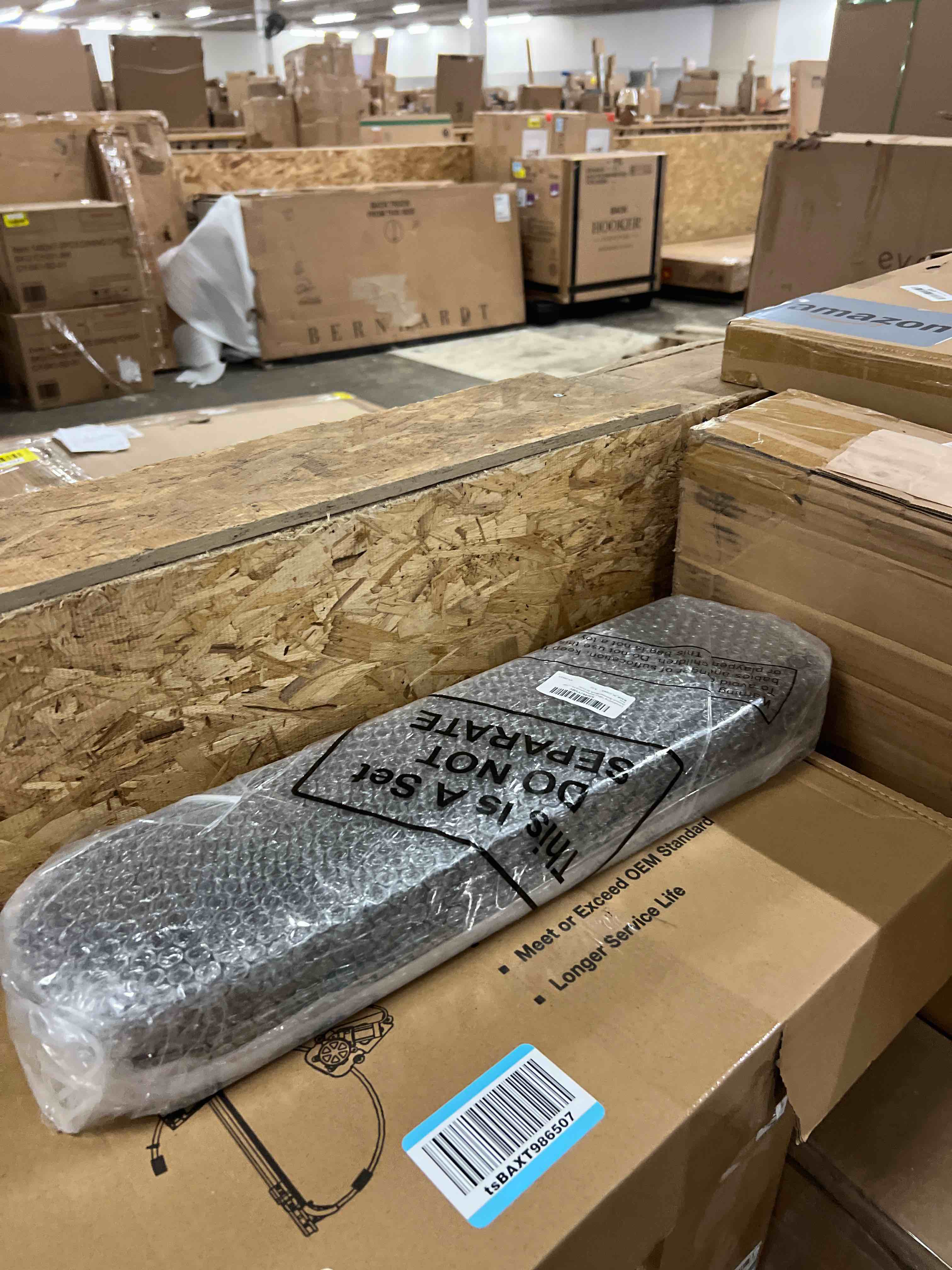 Condition photo showing New/Like New for 10Pcs Replacement Fan Blades for 42 52 Ceiling Fan Waterproof Weatherproof Fan Blades Replacement for Broken Substitution Replacing Indoor Outdoor Summer(Black,52 Inch) Black 52 Inch