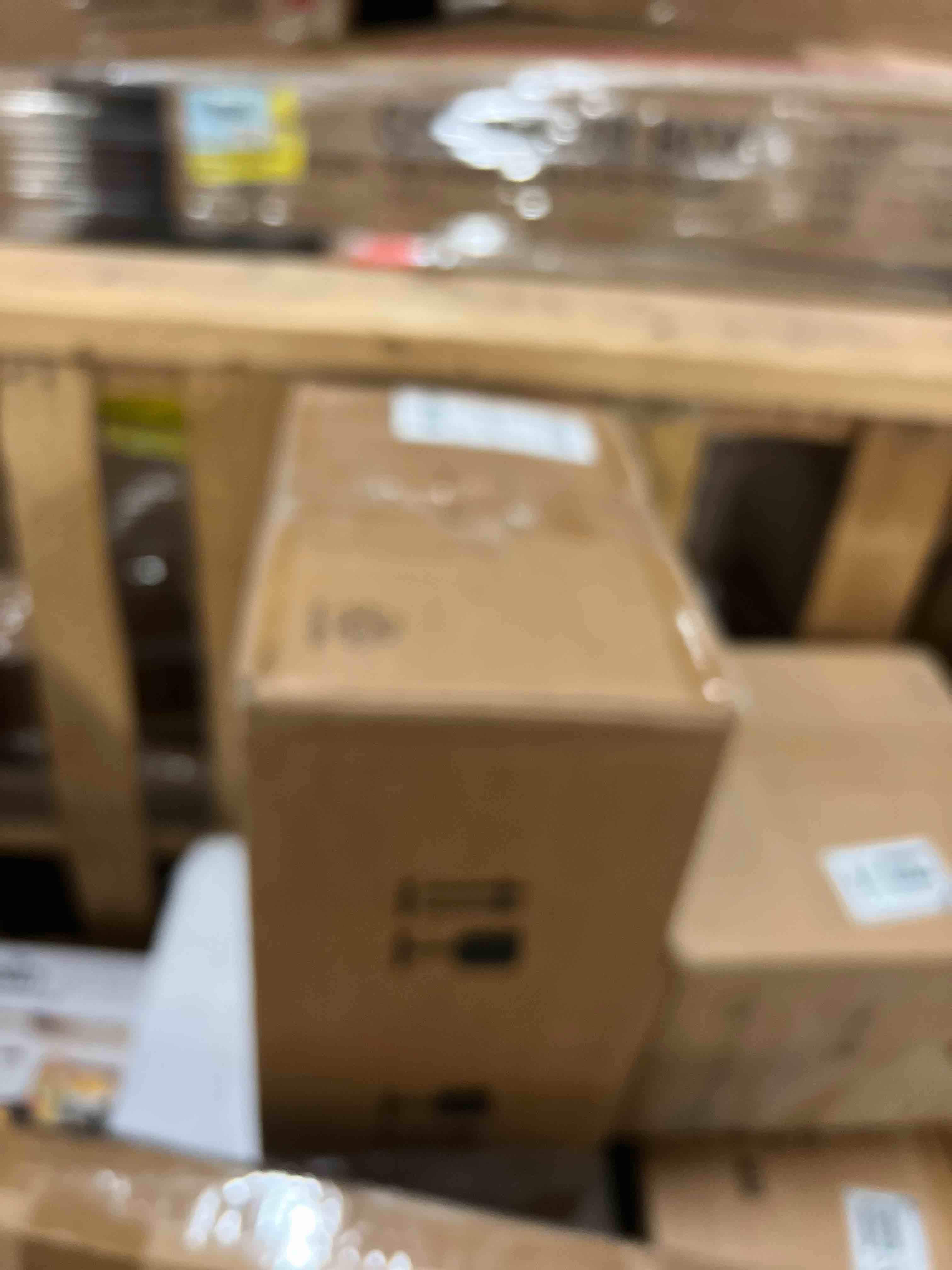 Condition photo showing New/Like New for Tail Light Assembly Compatible with 2014-2021 Toyota Tundra Factory Style Pickup Truck Taillights Rear Brake Lamps OE Replacement with Bulbs and Socket, Passenger and Driver Side