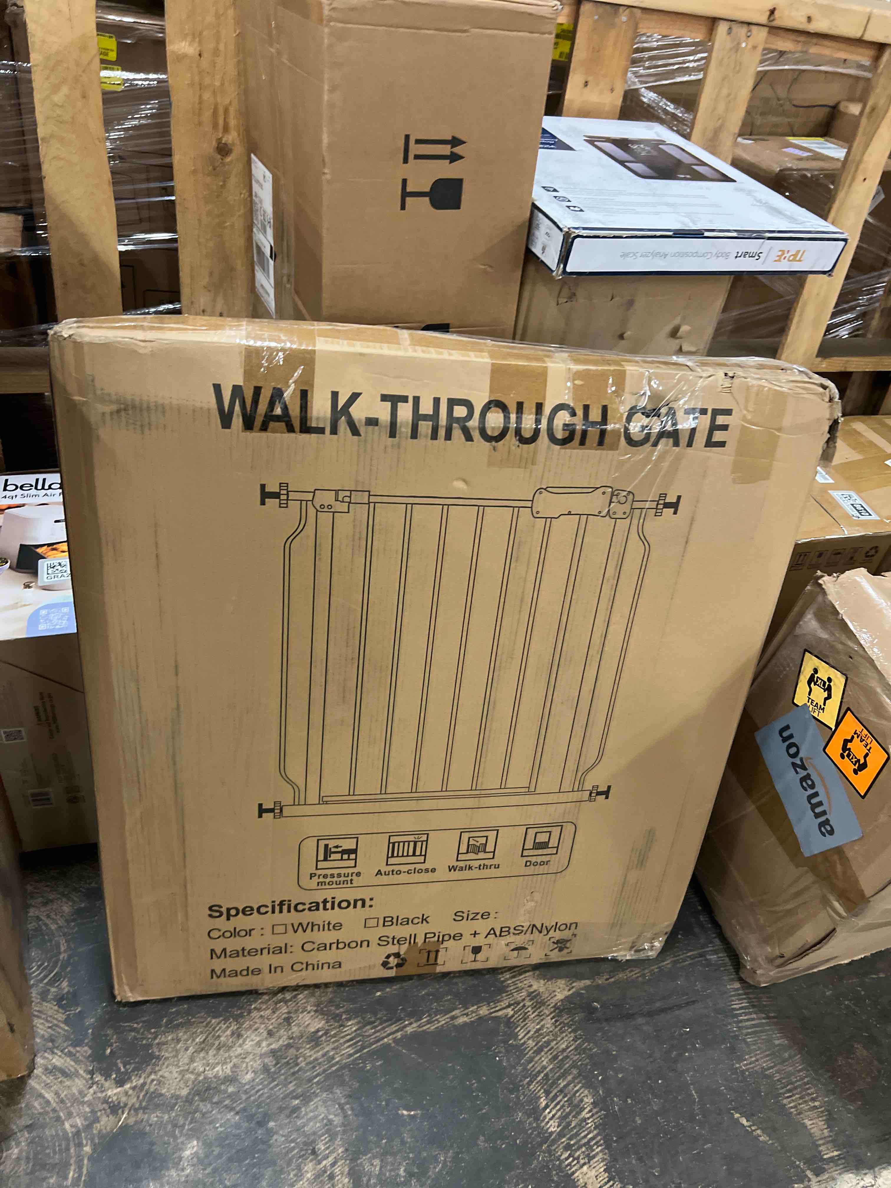 Condition photo showing New/Like New for 29.5-40.5" Baby Gate for Stairs, Dog Gate for Doorways, Walk Thru Auto Close Metal Baby Safety Gate for The House, Stairs and Doorways, Child Gate Pressure Mounted, Pet Gate for Dog Indoor - Black