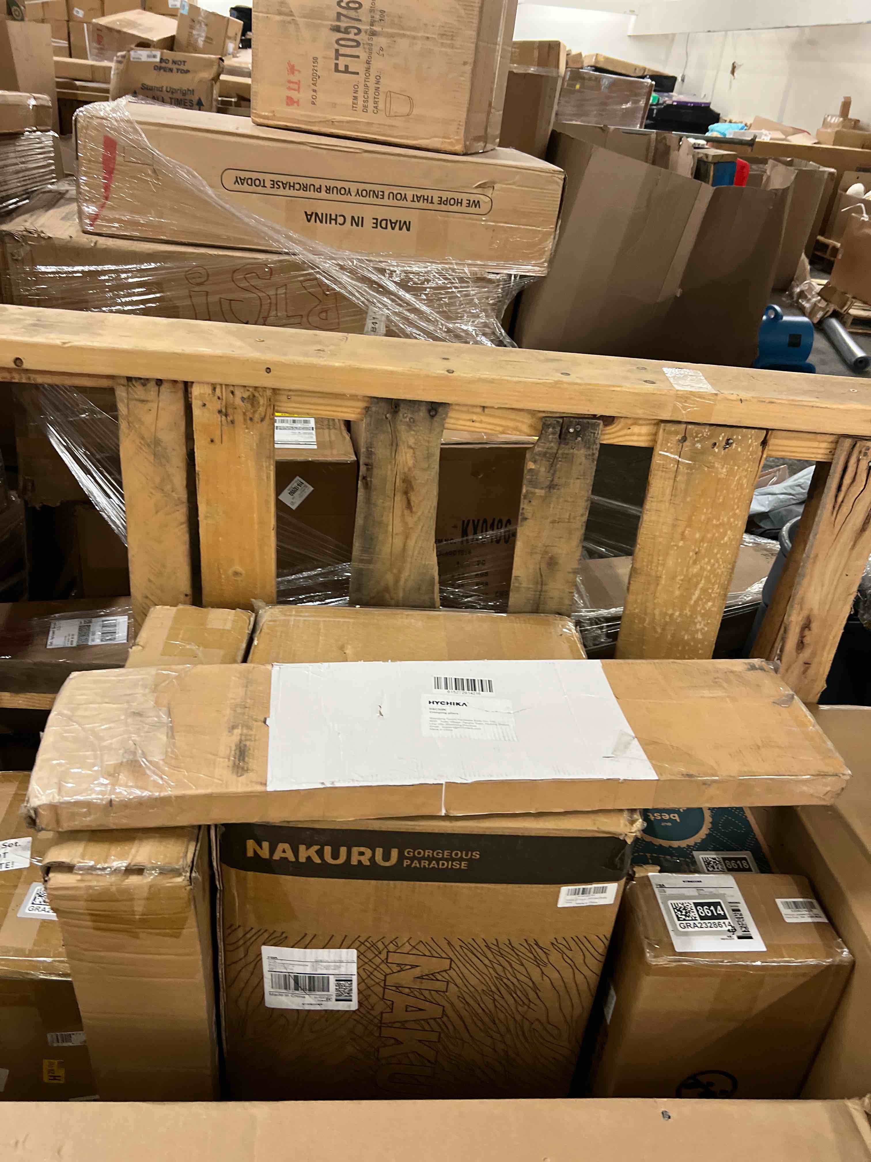 Condition photo showing New/Like New for HYCHIKA 30 Inch Hand Swager Crimper 3 Cavity 5/32" 1/4" 5/16" Swaging Tool for Copper & Aluminum Oval Sleeves & Stop Sleeves Wire Rope Crimping Tool Propress Swage Tool Long Handle