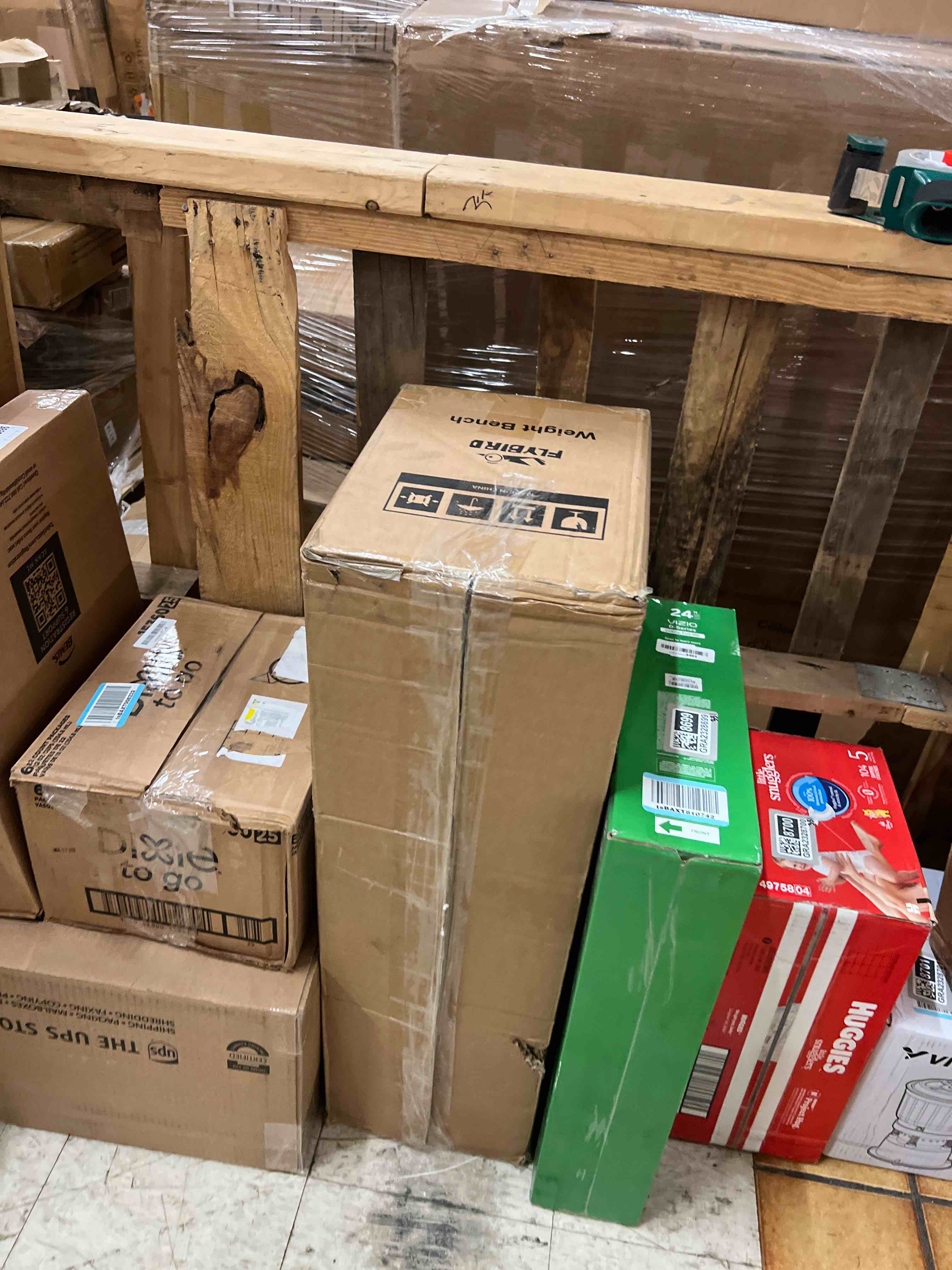 Condition photo showing New/Like New for FLYBIRD Workout Bench, Adjustable Weight Bench Foldable Strength Training Bench for Home Gym - Newly Upgraded