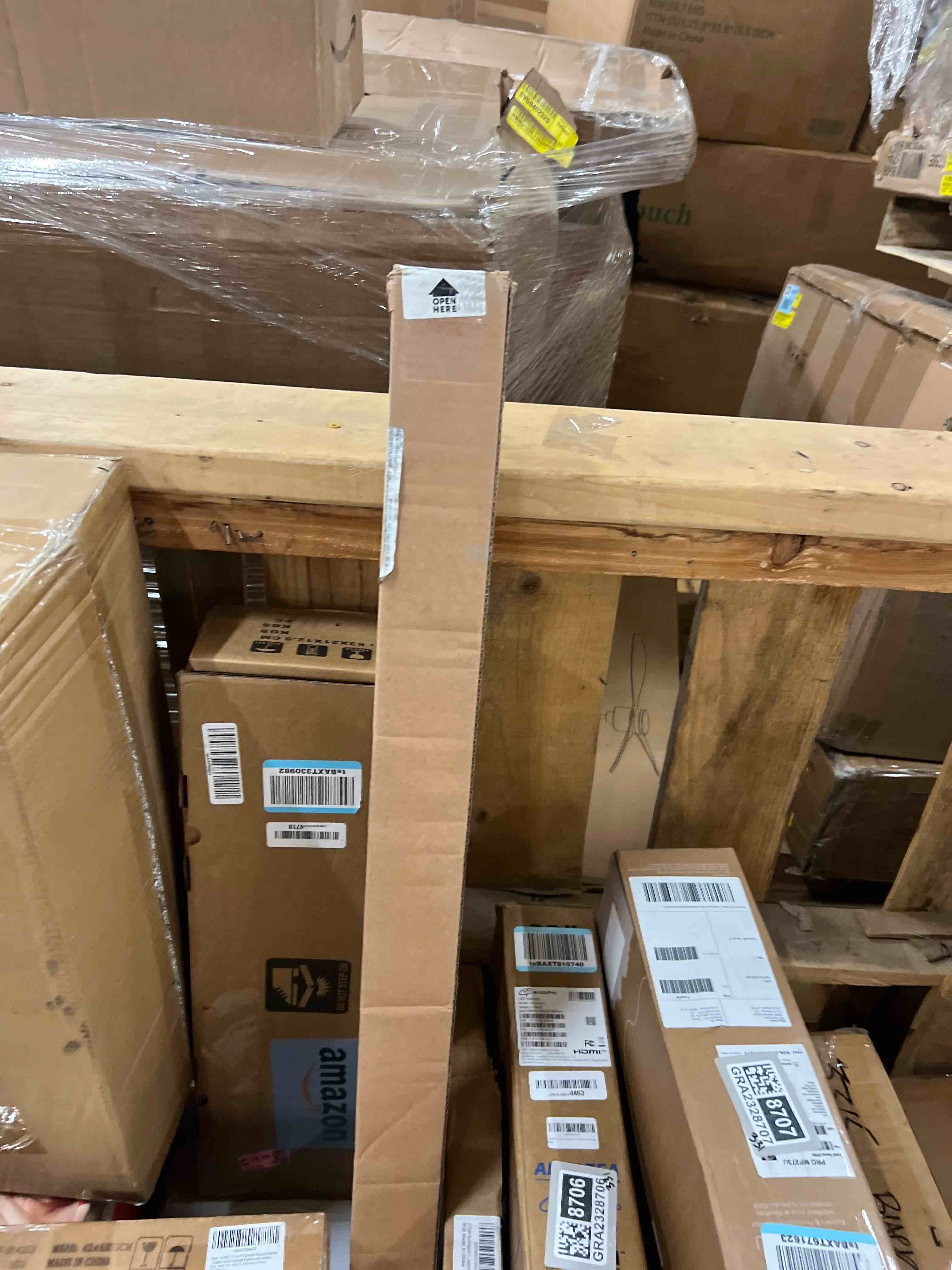 Condition photo showing New/Like New for Ivilon Tension Curtain Rod - Spring Tension Rod for Windows or Shower, 54 to 90 Inch. Warm Gold