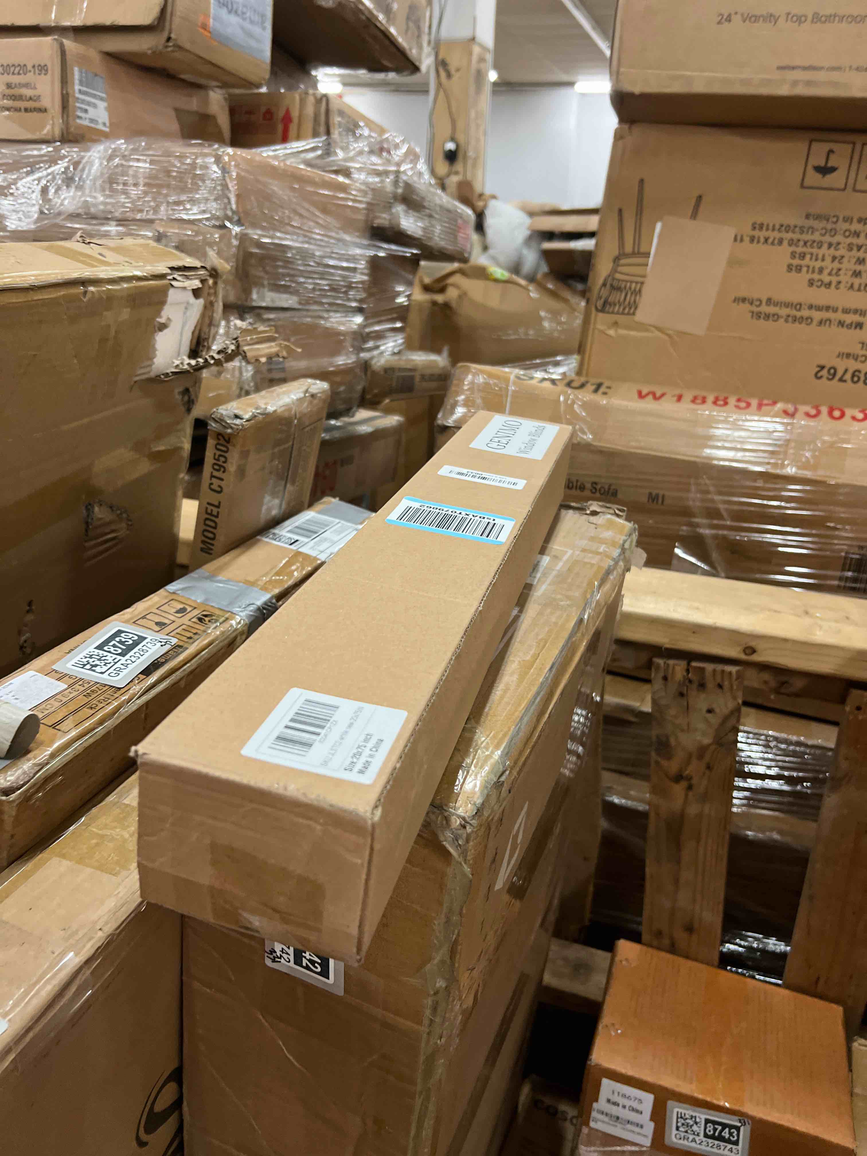 Condition photo showing New/Like New for GENIMO 100% Blackout Roller Window Shades, Window Blinds Cordless with Thermal Insulated, UV Protection Fabric, French Door Blinds for Bedroom, Home, Office, Easy to Install, White, 20" W X 72" H