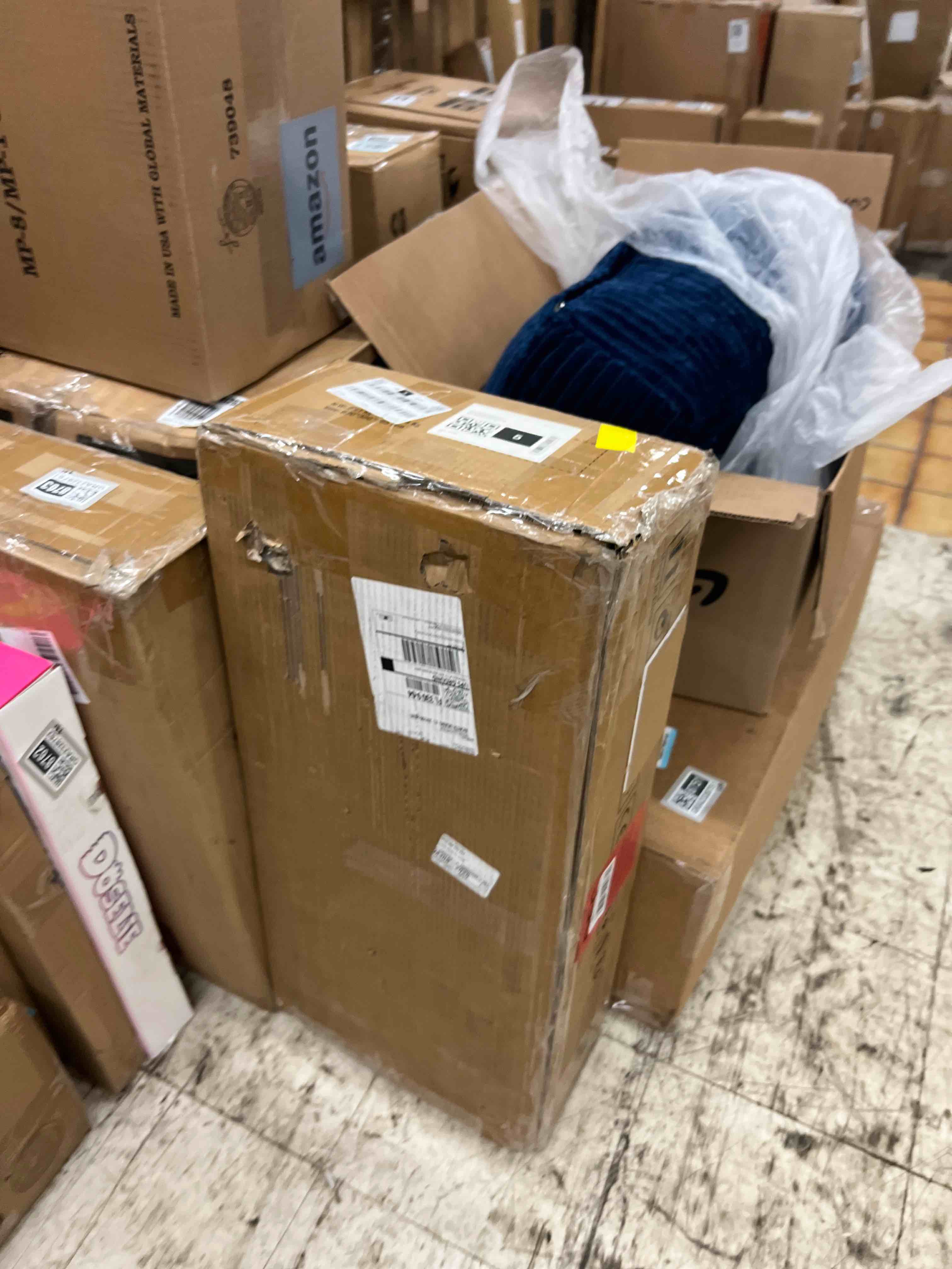 Condition photo showing New/Like New for VEVOR Wood Literature Organizer featuring 24 compartments, adjustable shelves, and a sturdy, EPA-certified construction.