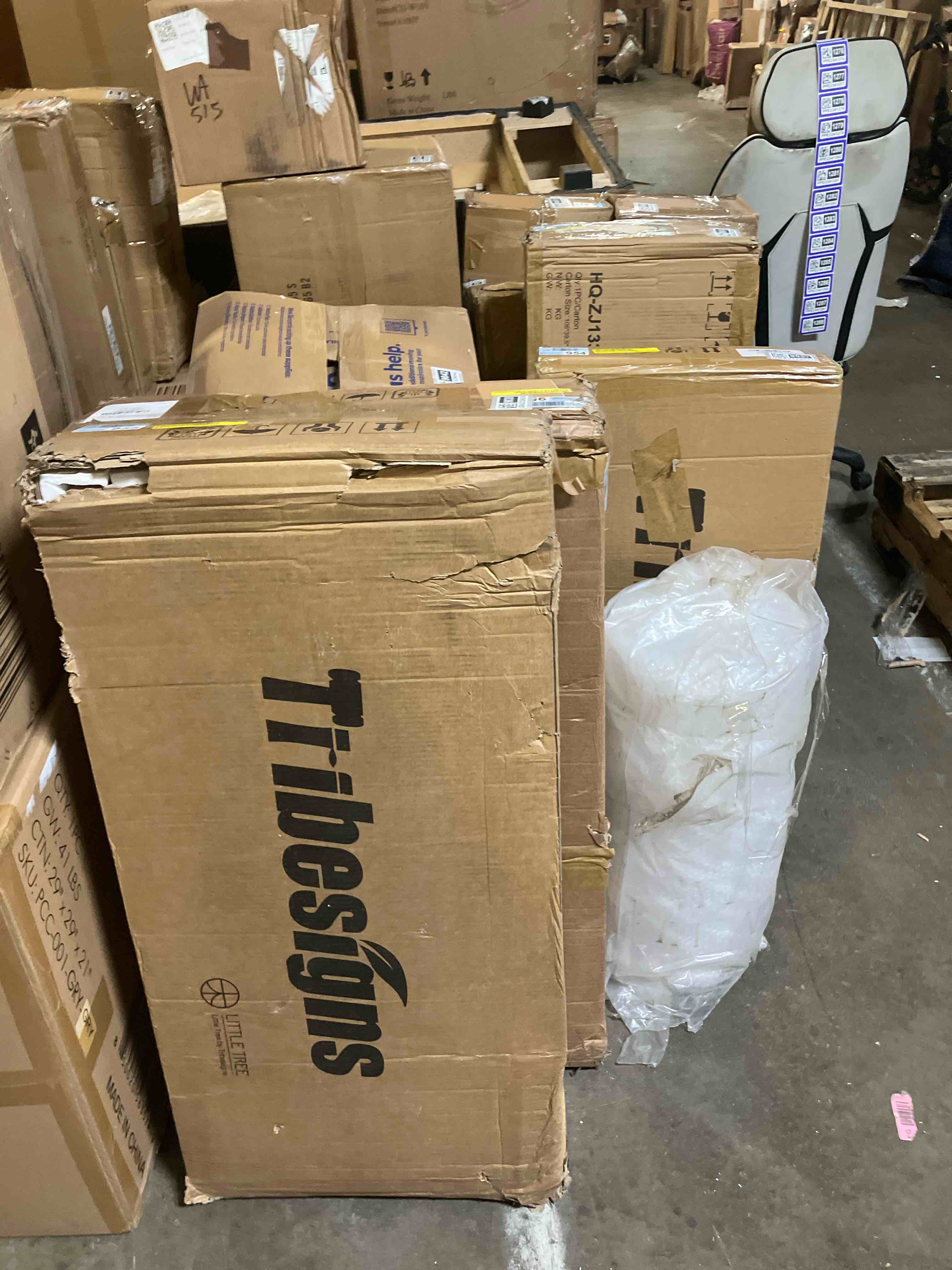 https://s3.amazonaws.com/lotting-images-prod/phillipi/GRA2329034_1752092698513.jpeg