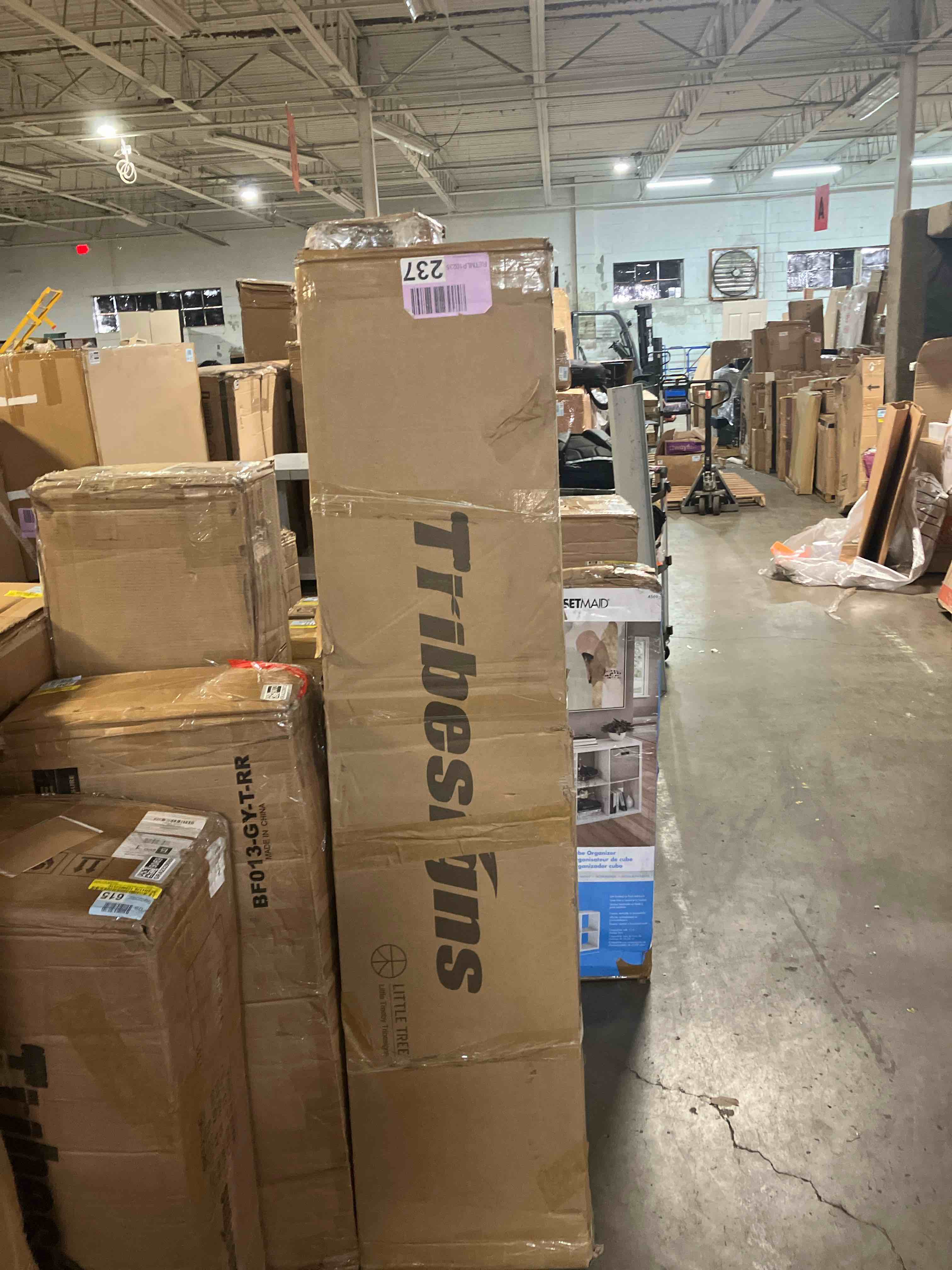 https://s3.amazonaws.com/lotting-images-prod/phillipi/GRA2329068_1752084176029.jpeg