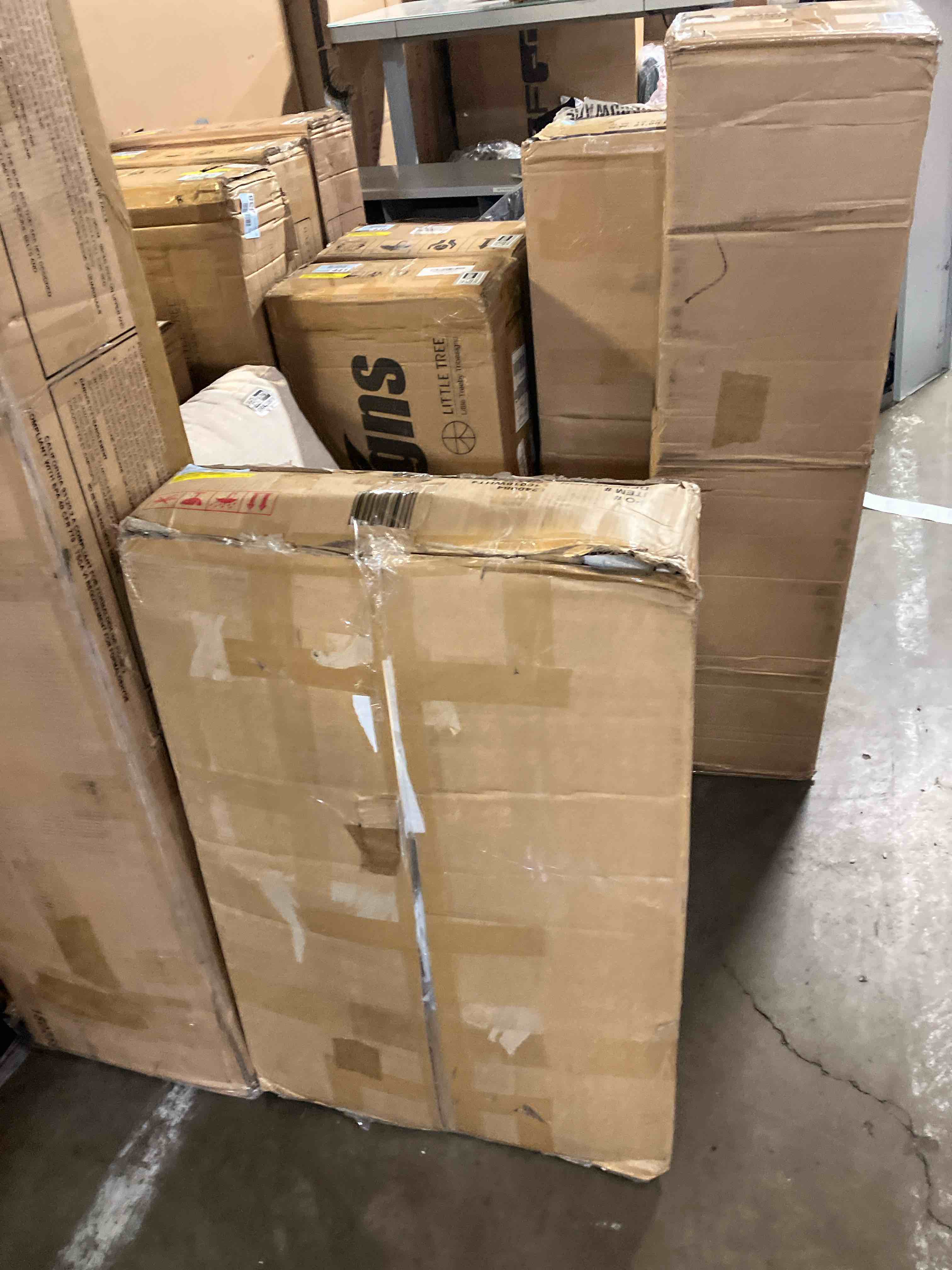 https://s3.amazonaws.com/lotting-images-prod/phillipi/GRA2329073_1752083023915.jpeg