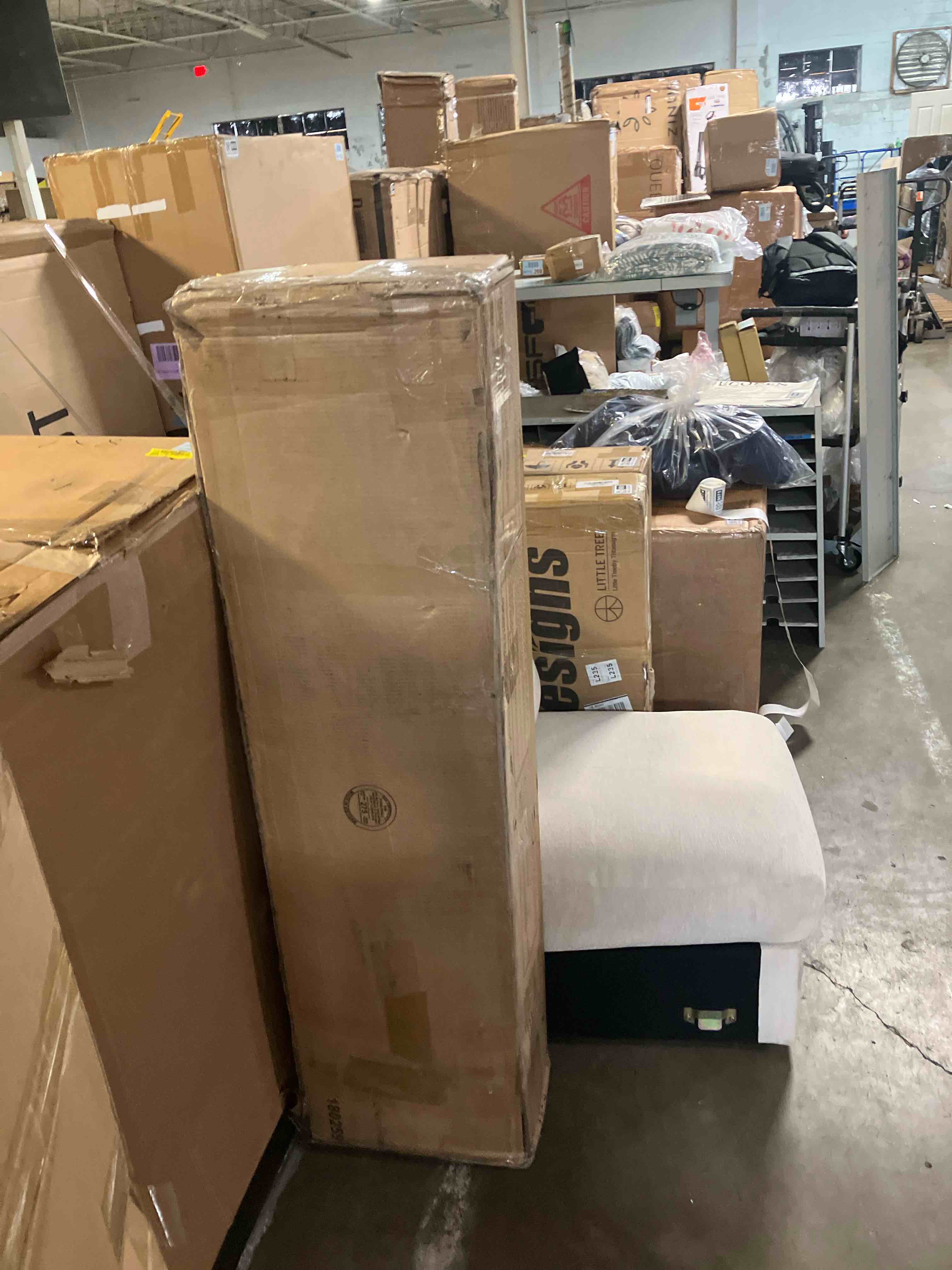 https://s3.amazonaws.com/lotting-images-prod/phillipi/GRA2329076_1752082055458.jpeg