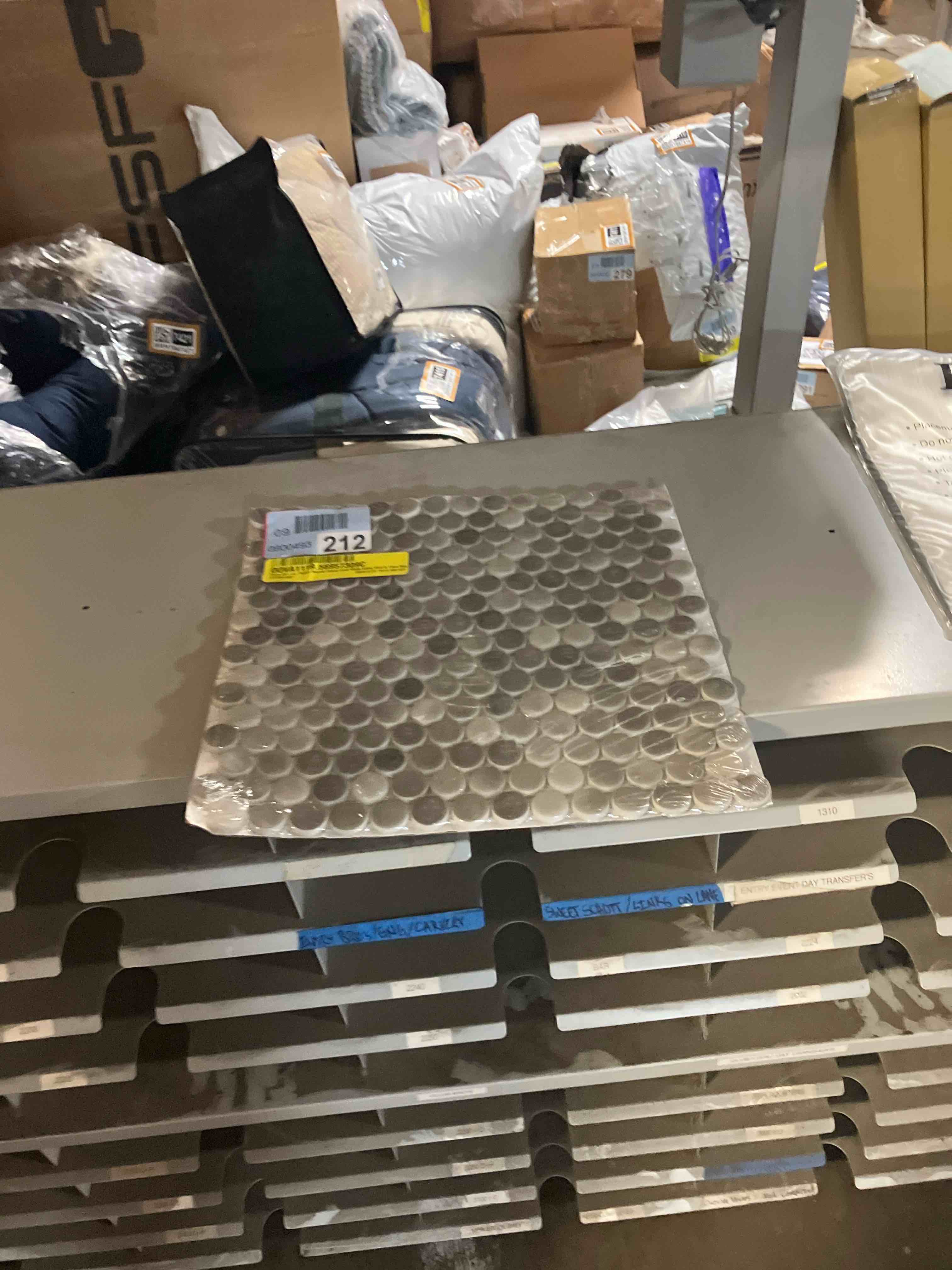 https://s3.amazonaws.com/lotting-images-prod/phillipi/GRA2329095_1752071251980.jpeg
