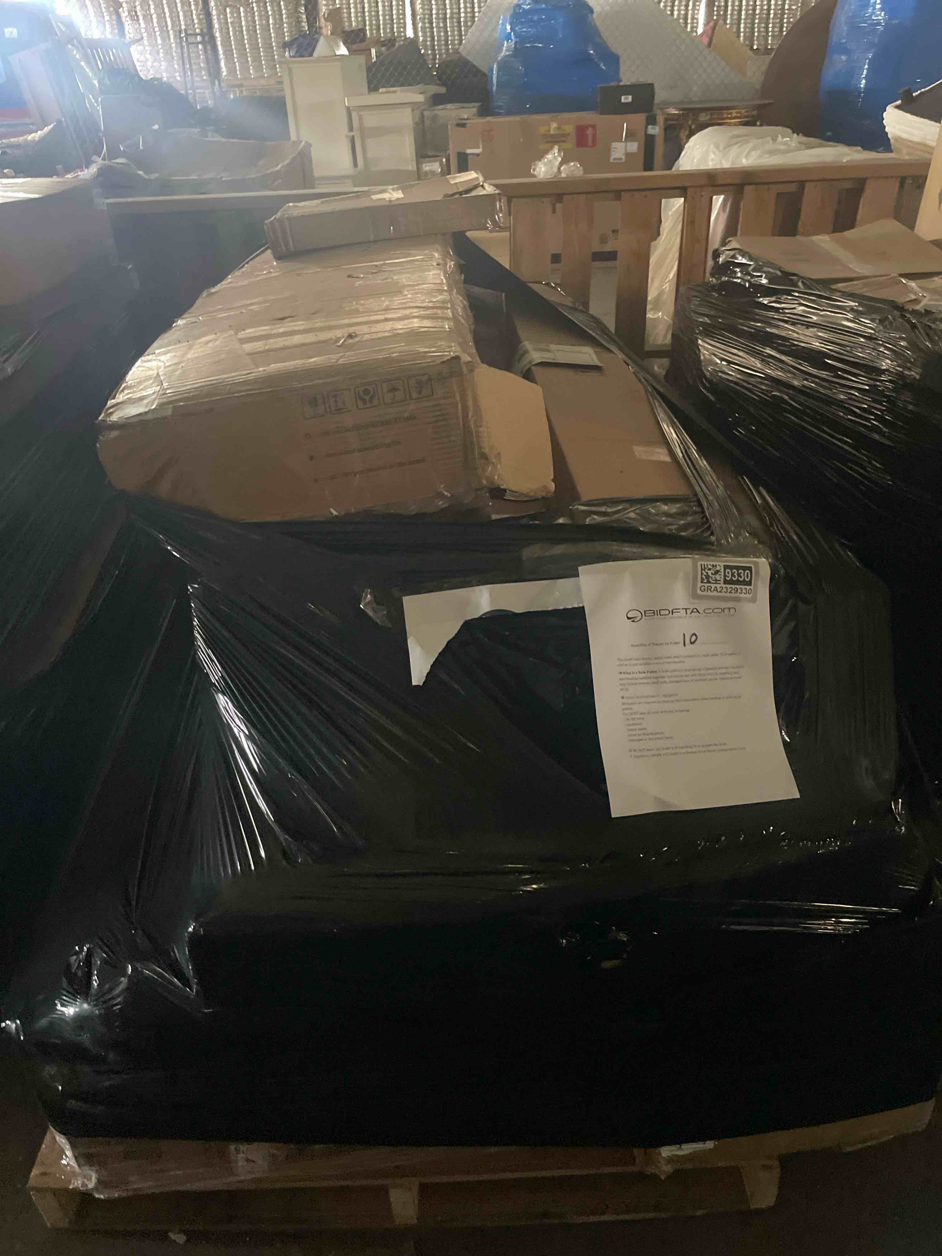 https://s3.amazonaws.com/lotting-images-prod/phillipi/GRA2329330_1752530781397.jpeg