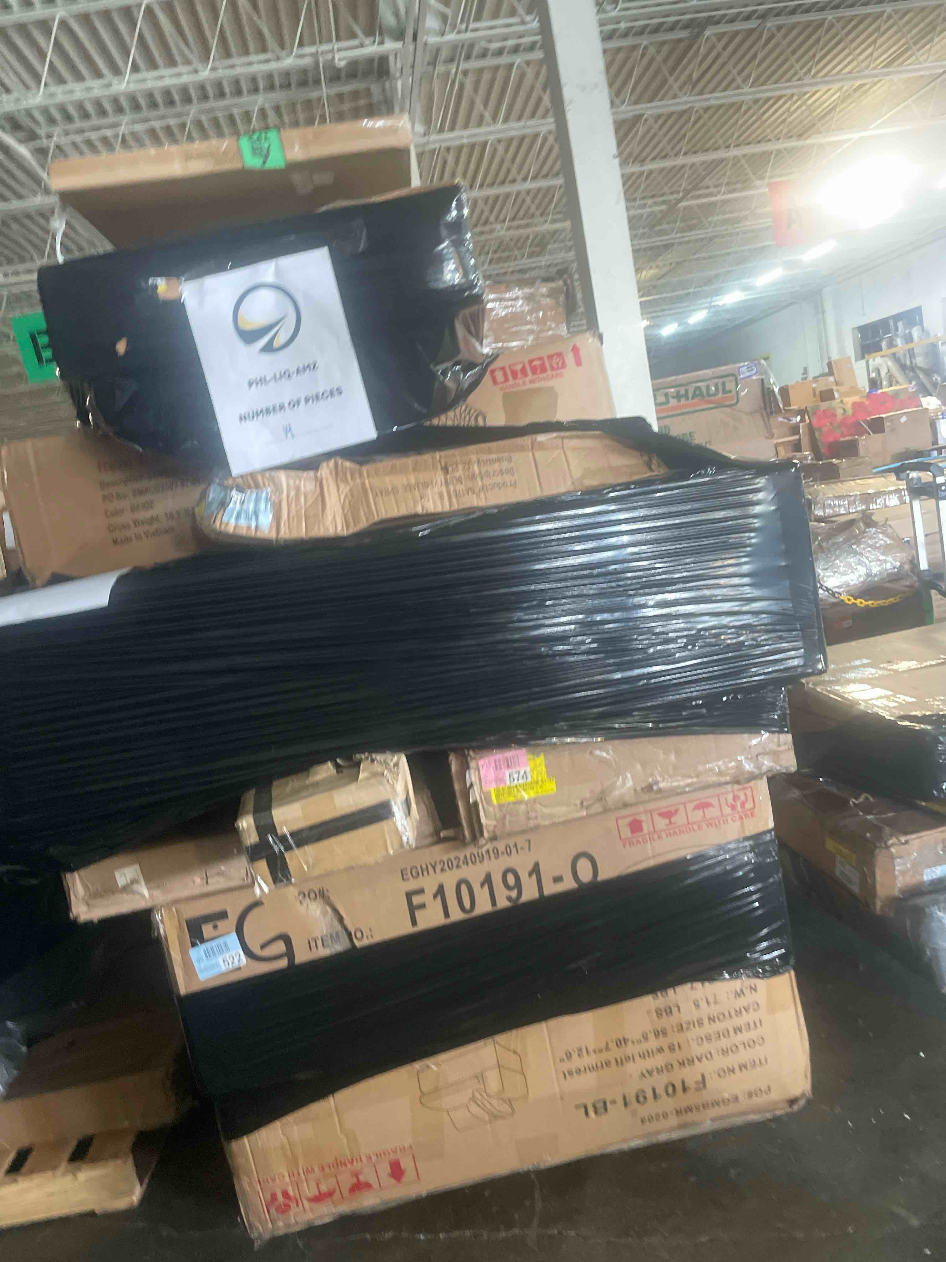 https://s3.amazonaws.com/lotting-images-prod/phillipi/GRA2329356_1752528964114.jpeg