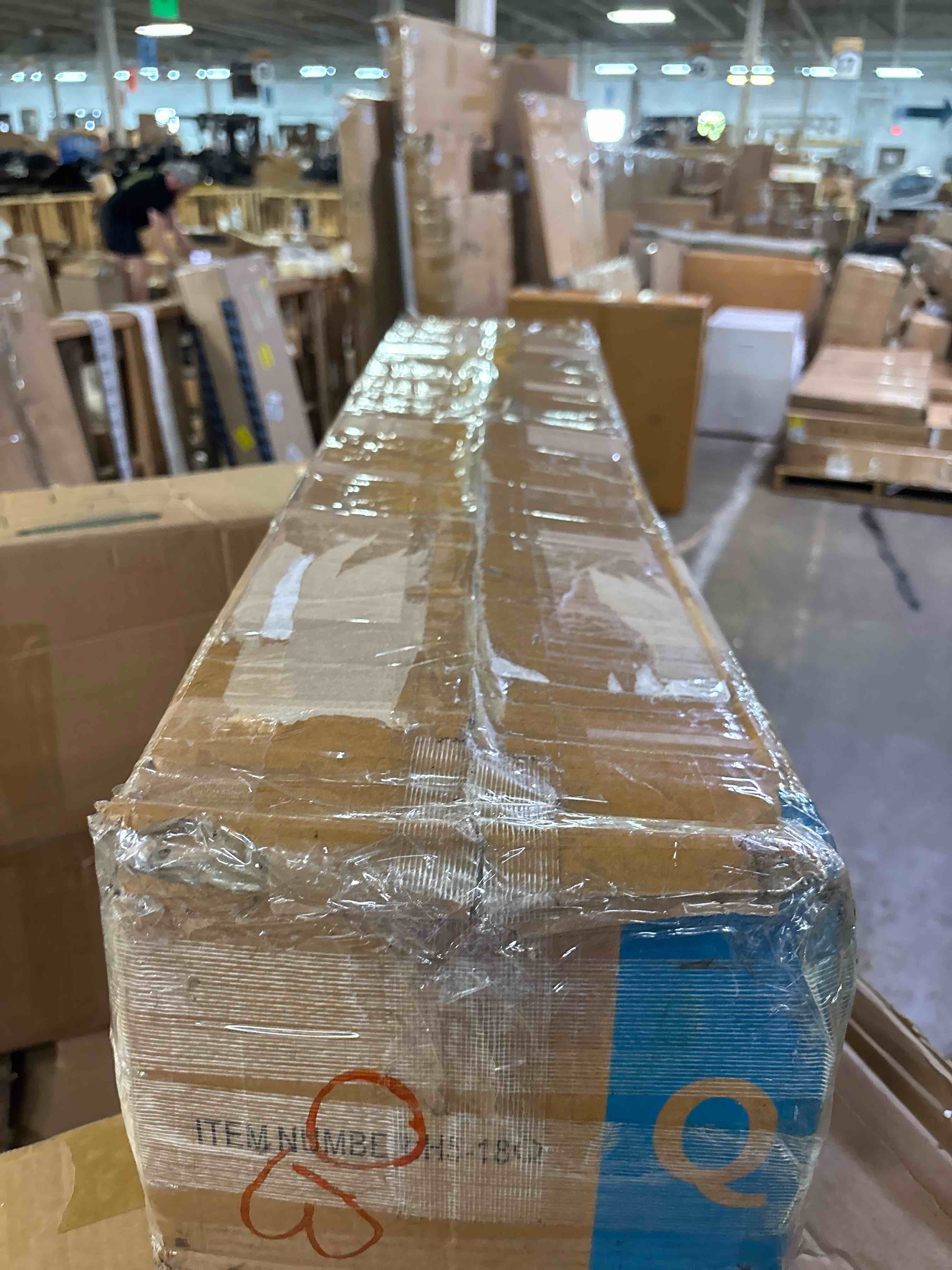 https://s3.amazonaws.com/lotting-images-prod/phillipi/GRA2329392_1752255571966.jpeg