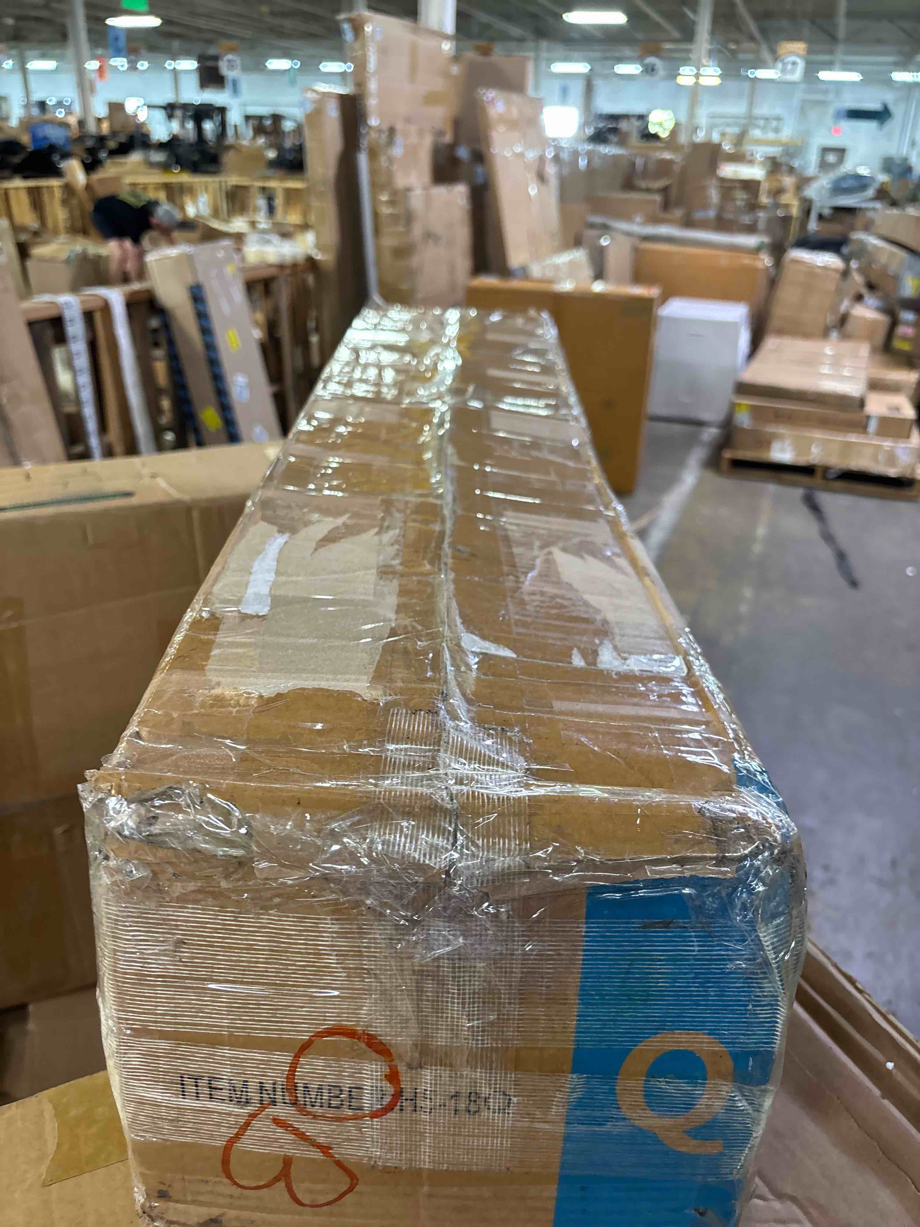 https://s3.amazonaws.com/lotting-images-prod/phillipi/GRA2329392_1752255572870.jpeg