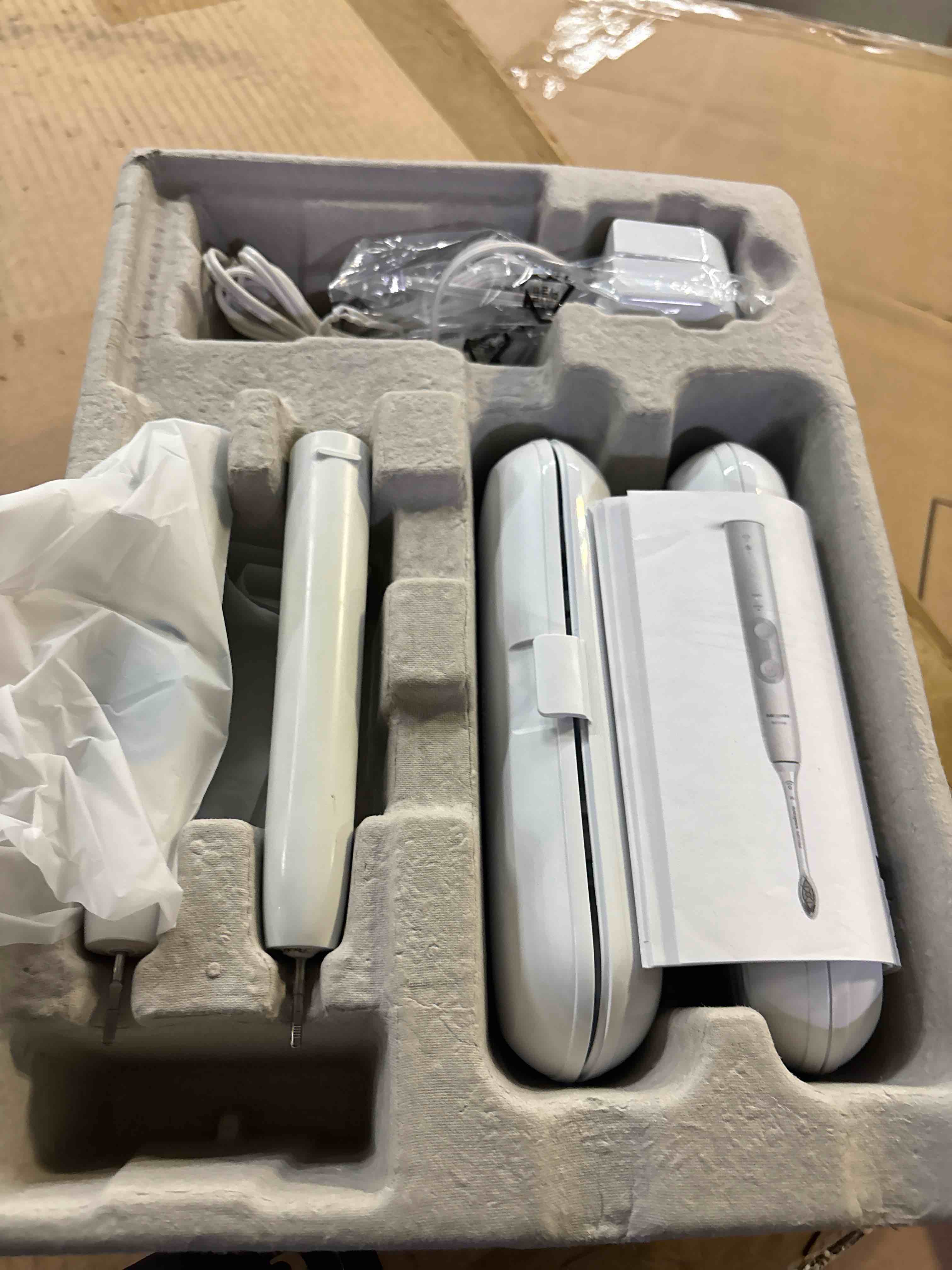 https://s3.amazonaws.com/lotting-images-prod/phillipi/GRA2329408_1752245936317.jpeg