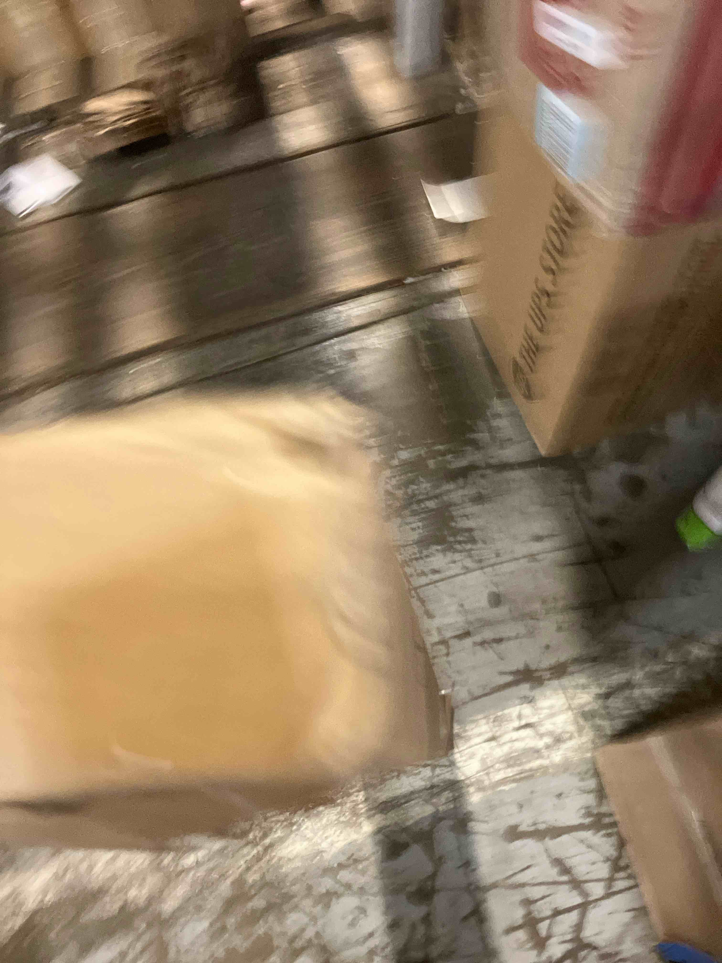 https://s3.amazonaws.com/lotting-images-prod/phillipi/GRA2329648_1753370841096.jpeg