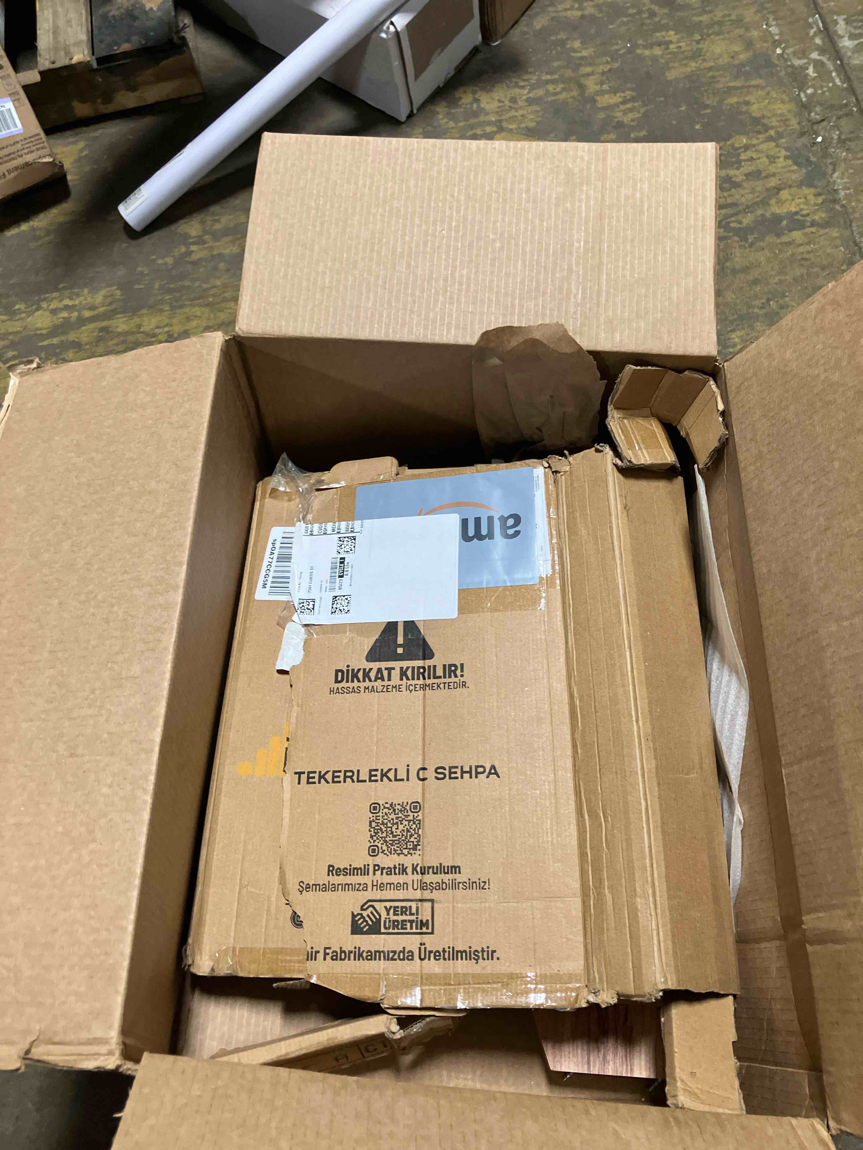 https://s3.amazonaws.com/lotting-images-prod/phillipi/GRA2329940_1753383940276.jpeg