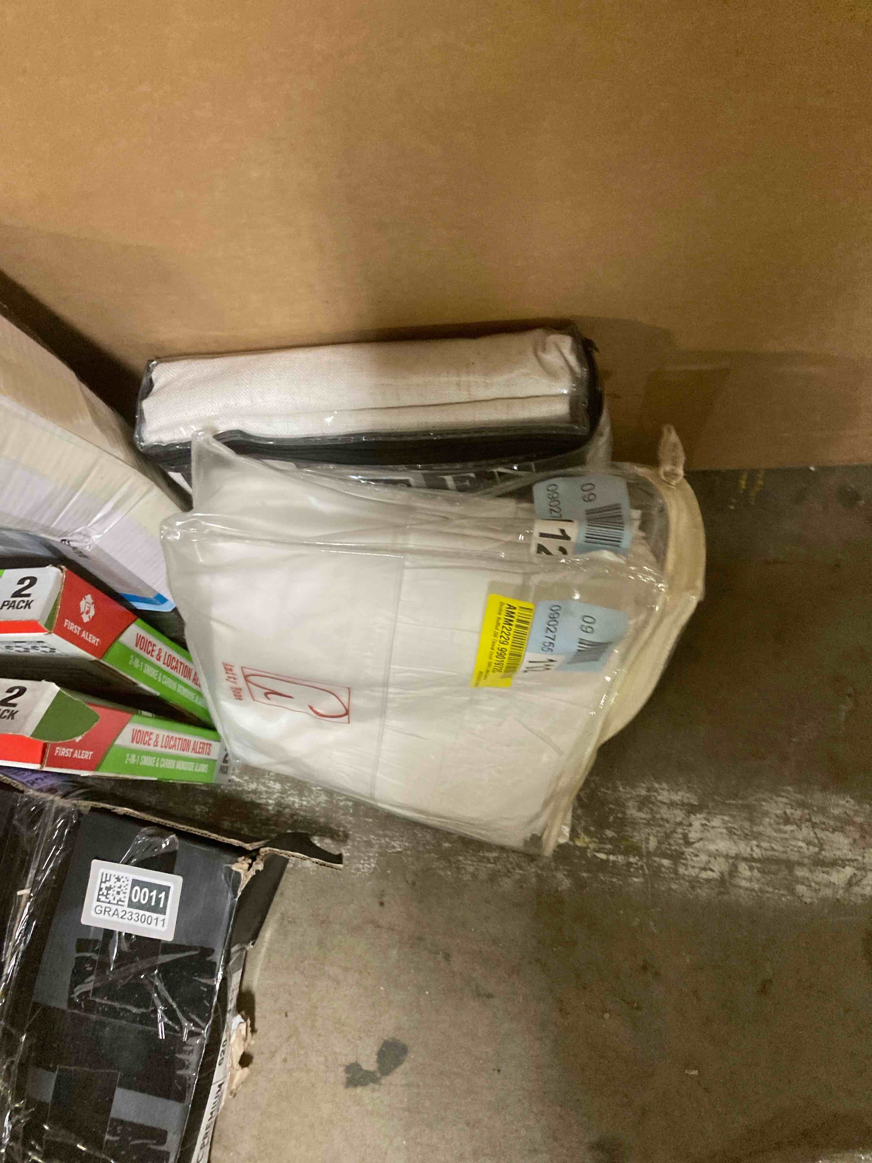 https://s3.amazonaws.com/lotting-images-prod/phillipi/GRA2330013_1753460115017.jpeg