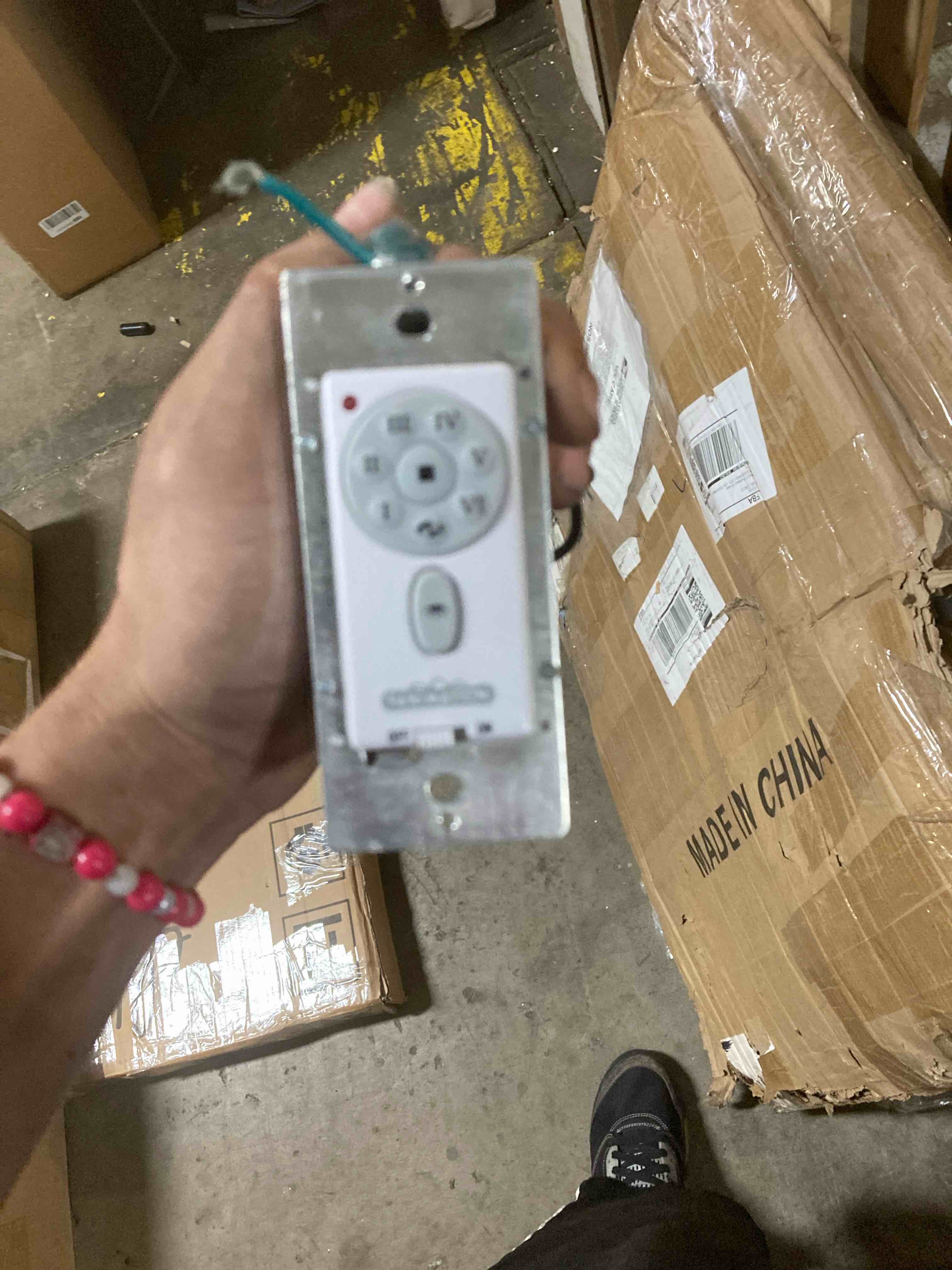 https://s3.amazonaws.com/lotting-images-prod/phillipi/GRA2330018_1753460658954.jpeg