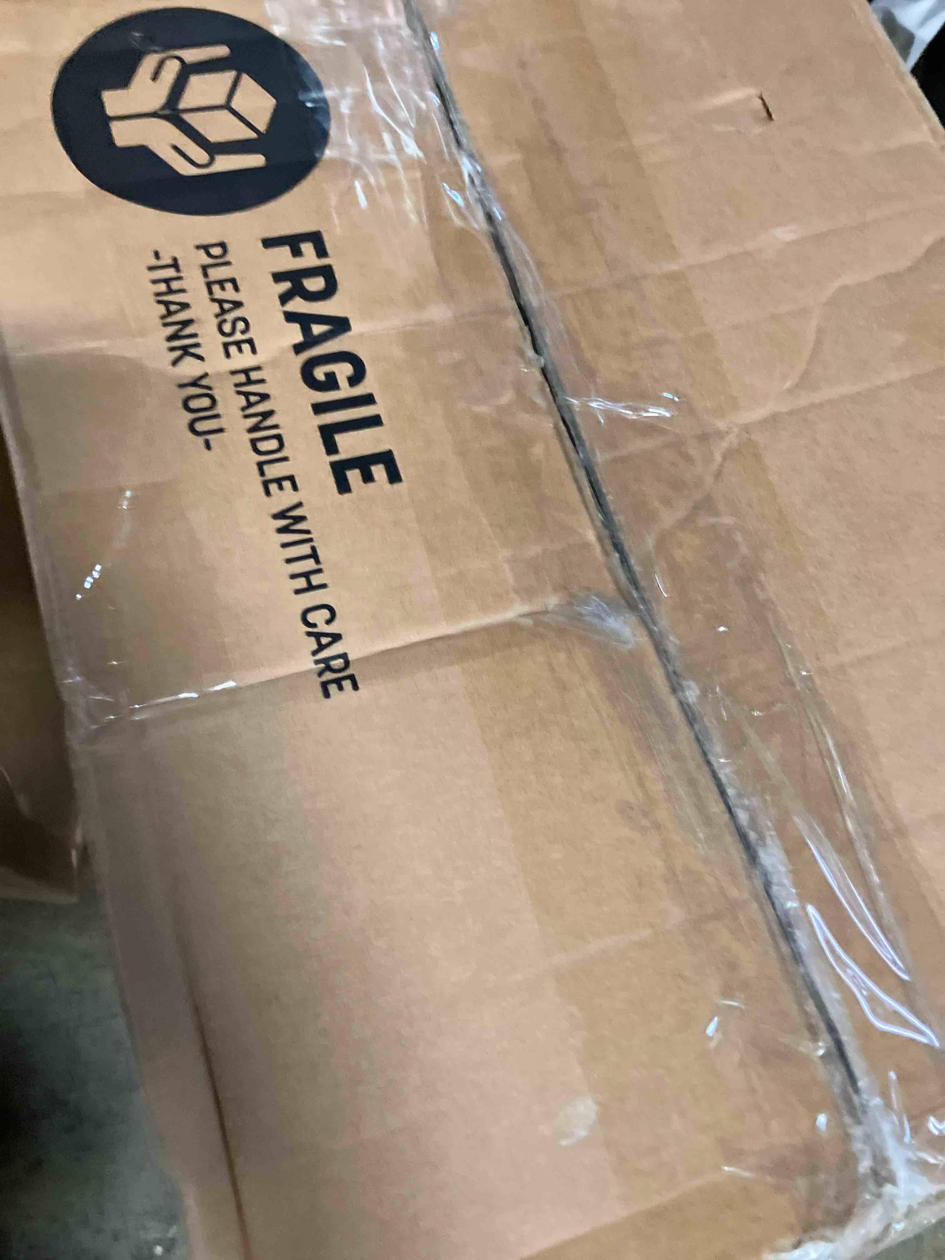https://s3.amazonaws.com/lotting-images-prod/phillipi/GRA2330096_1753967311238.jpeg