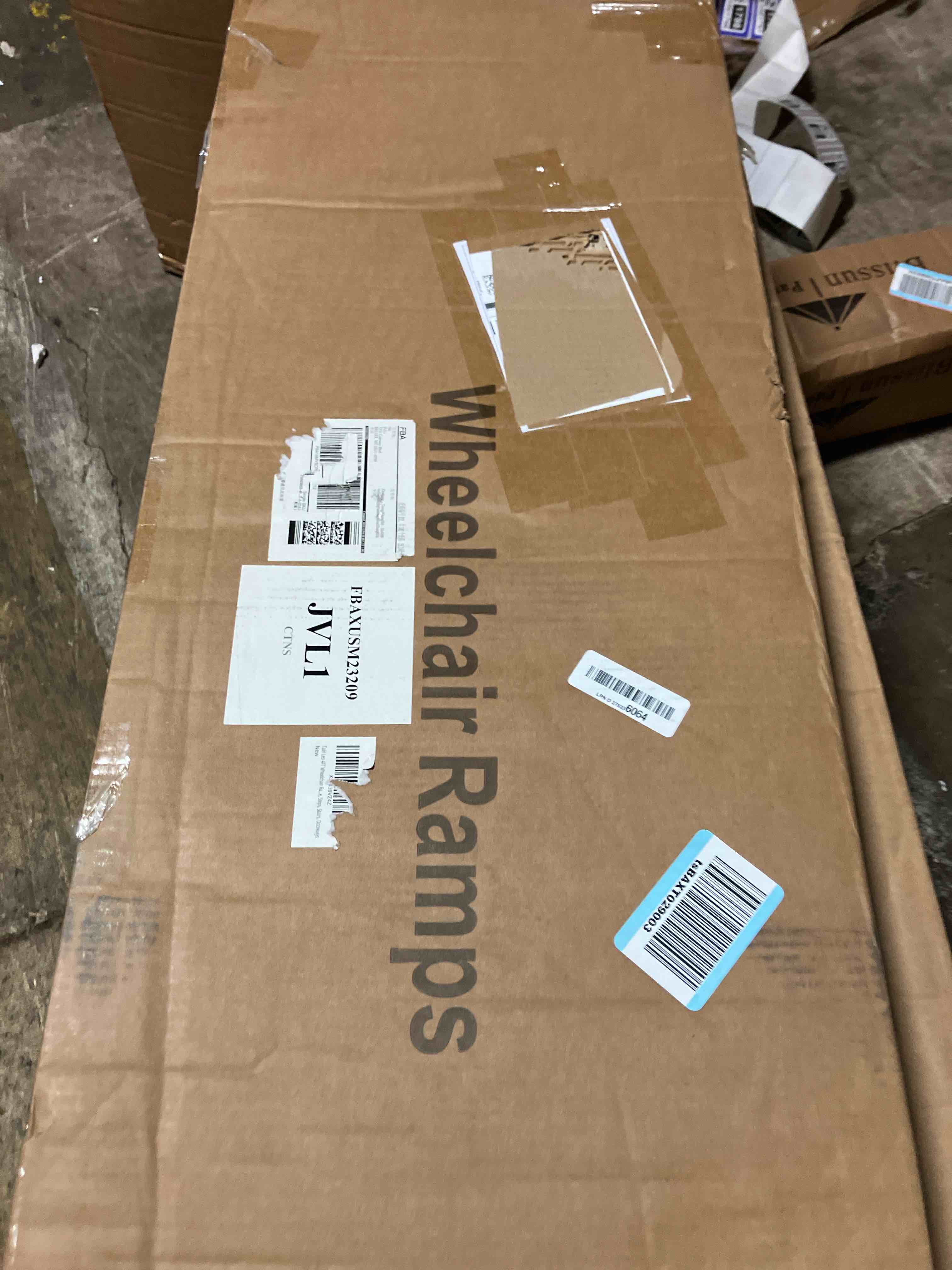 https://s3.amazonaws.com/lotting-images-prod/phillipi/GRA2330103_1753968435547.jpeg