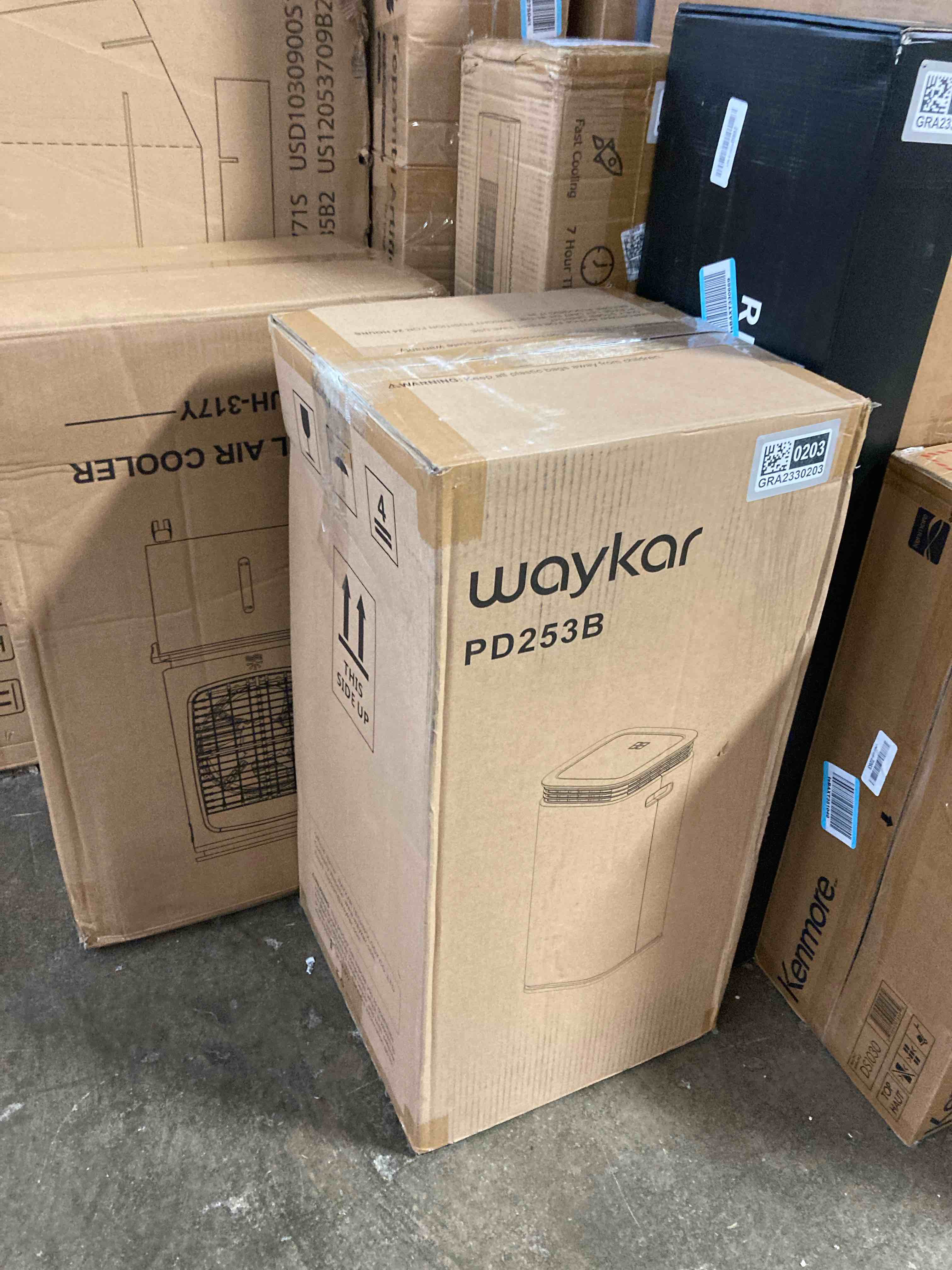 https://s3.amazonaws.com/lotting-images-prod/phillipi/GRA2330203_1753989333902.jpeg