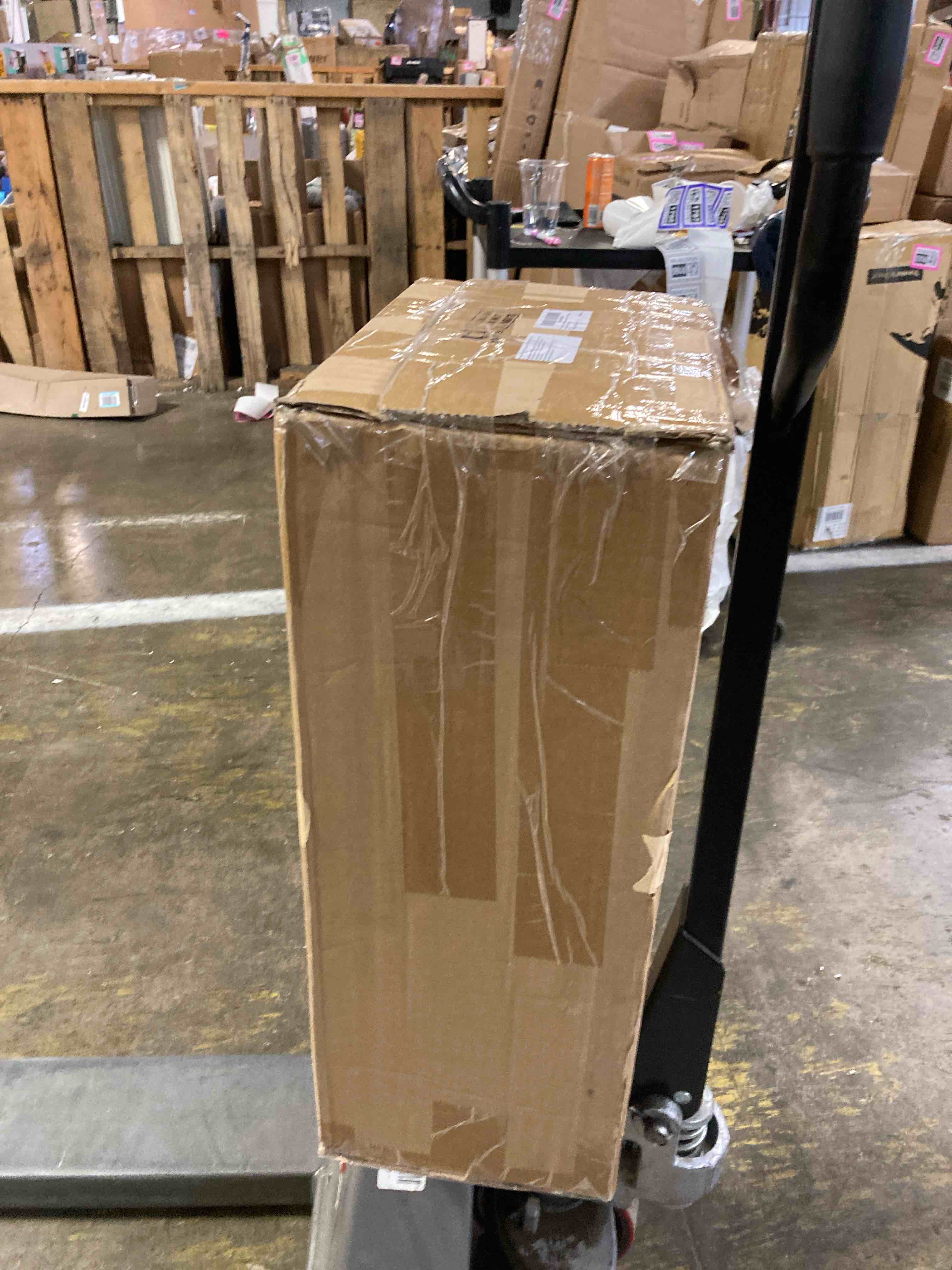 https://s3.amazonaws.com/lotting-images-prod/phillipi/GRA2330215_1753987542133.jpeg