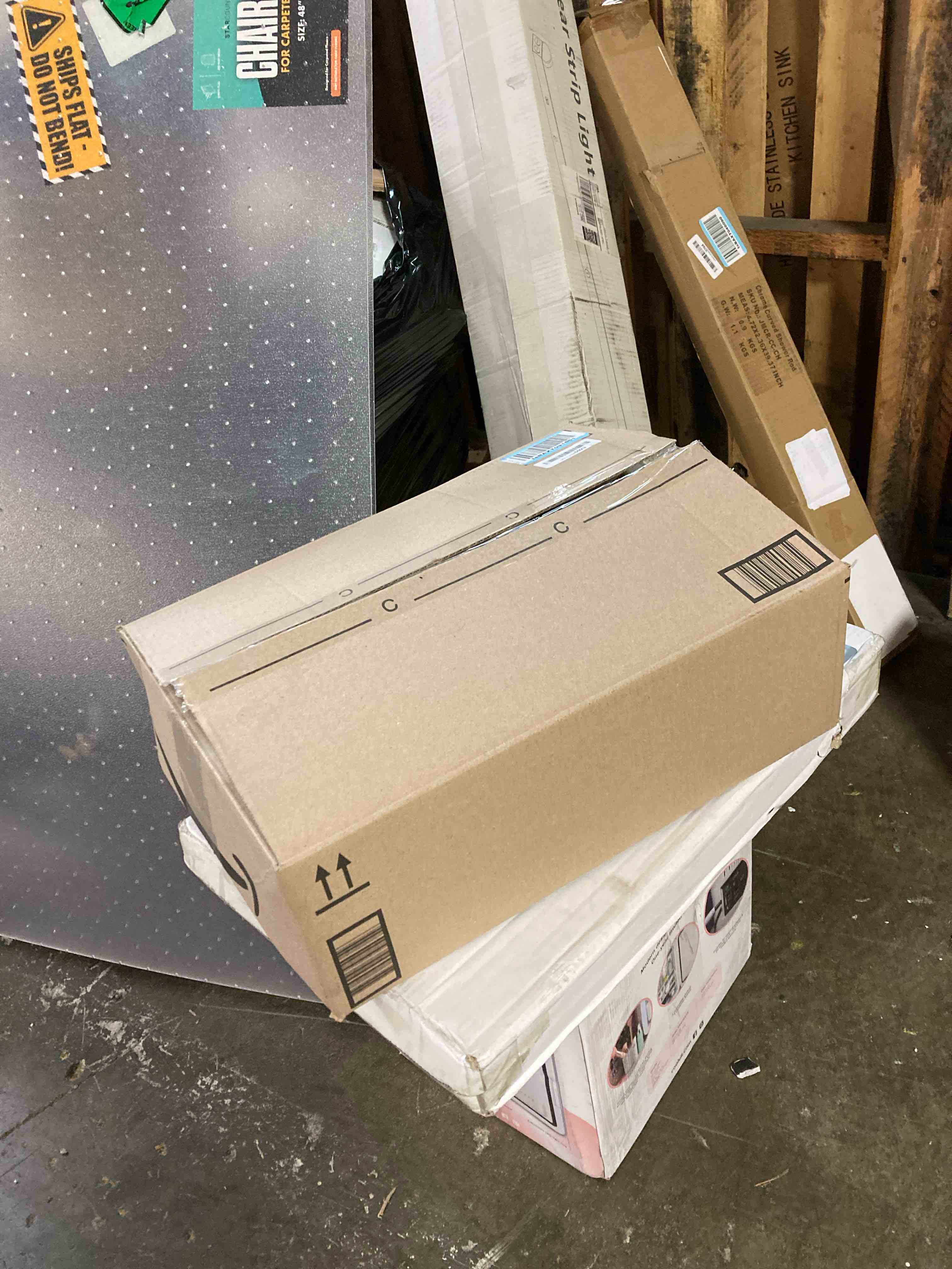 https://s3.amazonaws.com/lotting-images-prod/phillipi/GRA2330218_1753987067691.jpeg