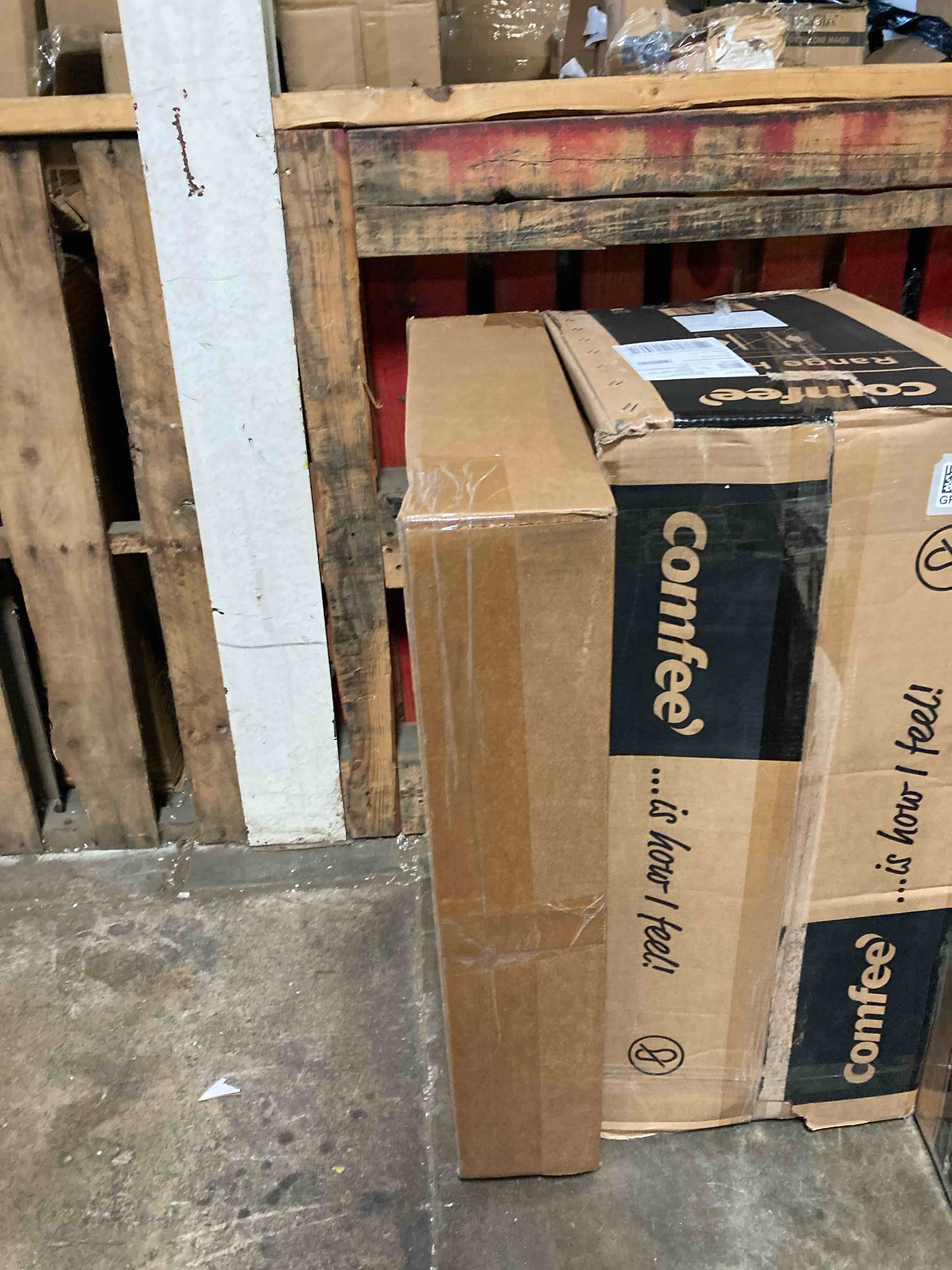 https://s3.amazonaws.com/lotting-images-prod/phillipi/GRA2330281_1753976434434.jpeg