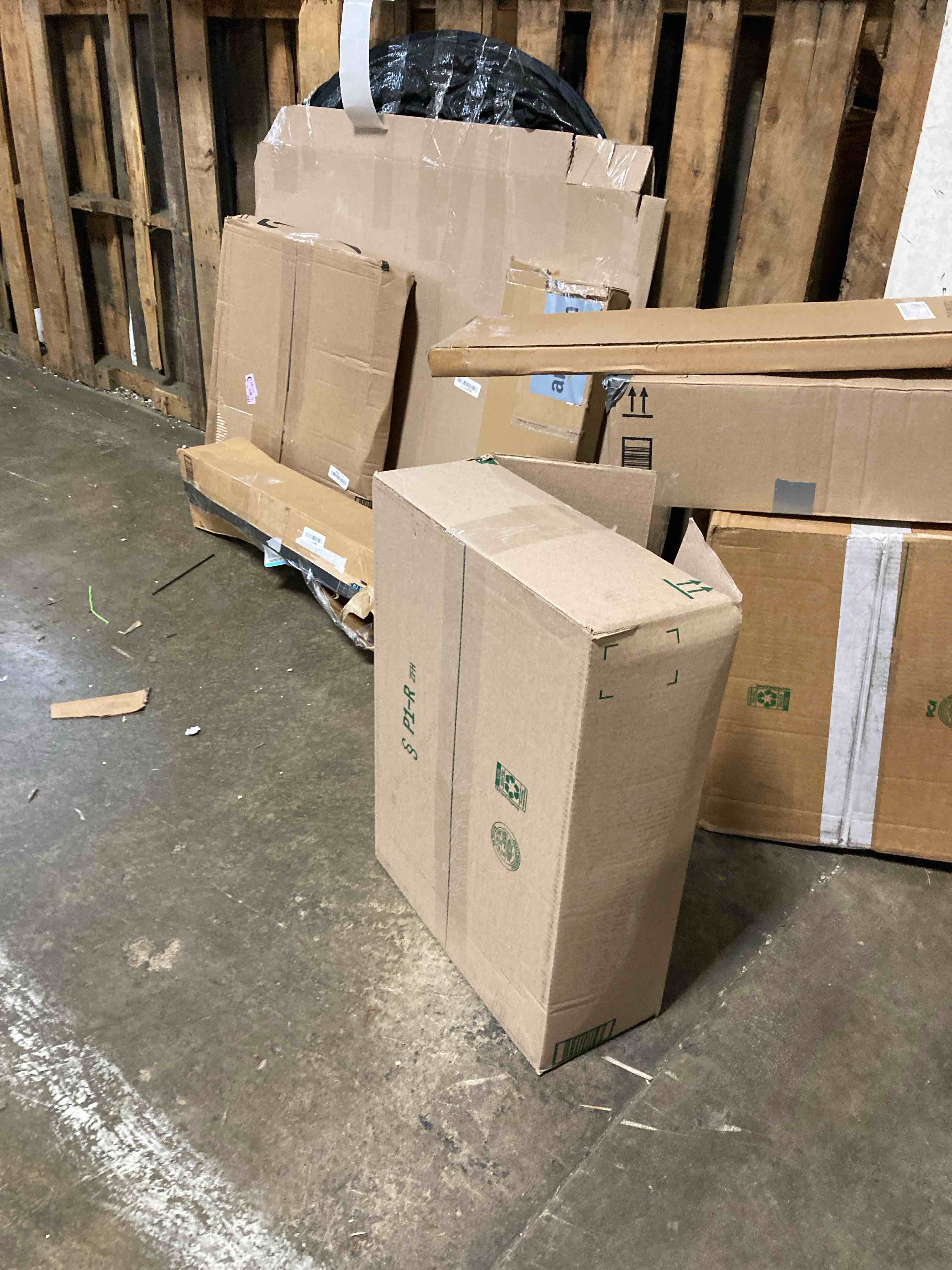 https://s3.amazonaws.com/lotting-images-prod/phillipi/GRA2330286_1753975293327.jpeg