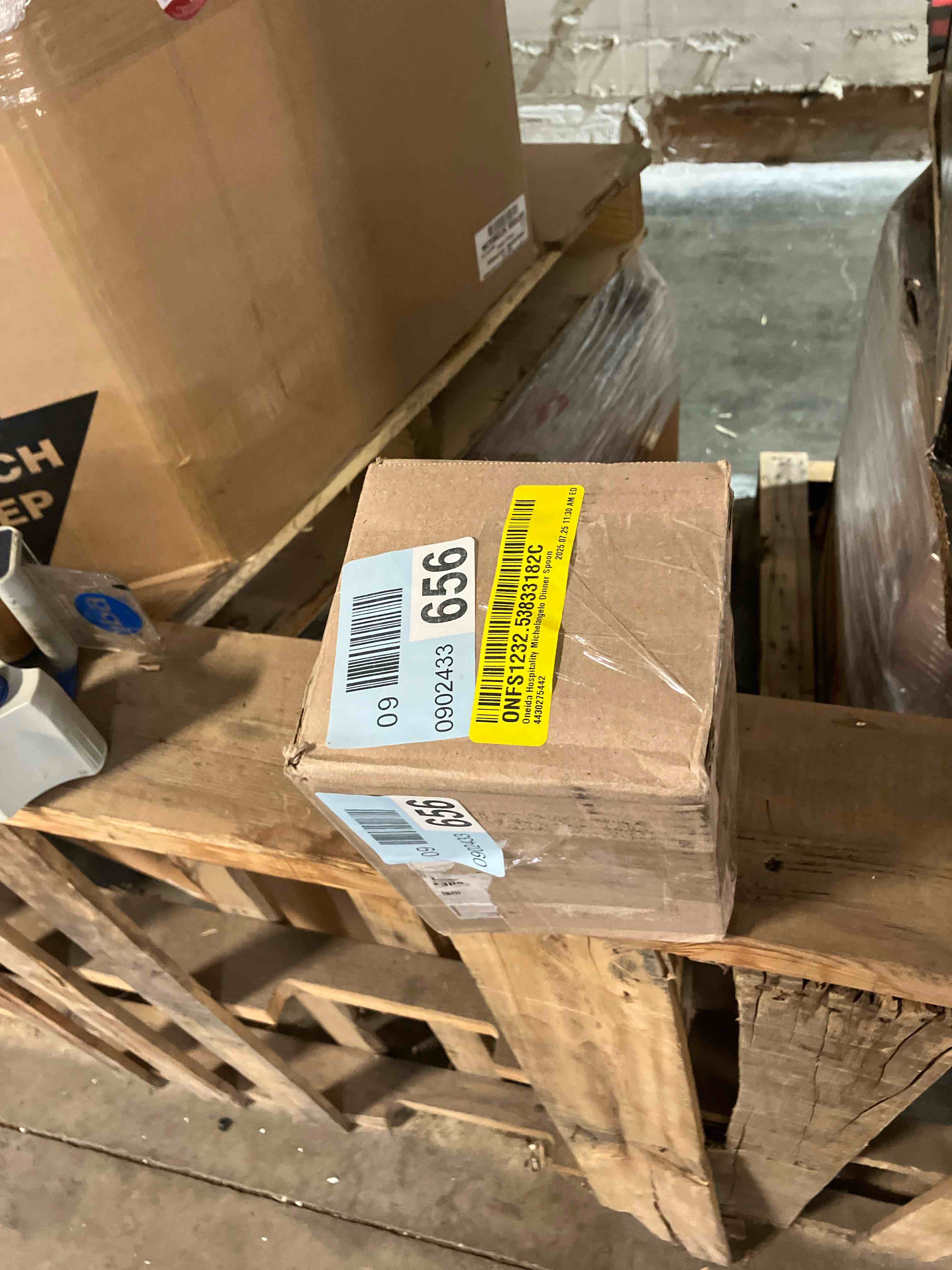https://s3.amazonaws.com/lotting-images-prod/phillipi/GRA2330306_1753997296160.jpeg