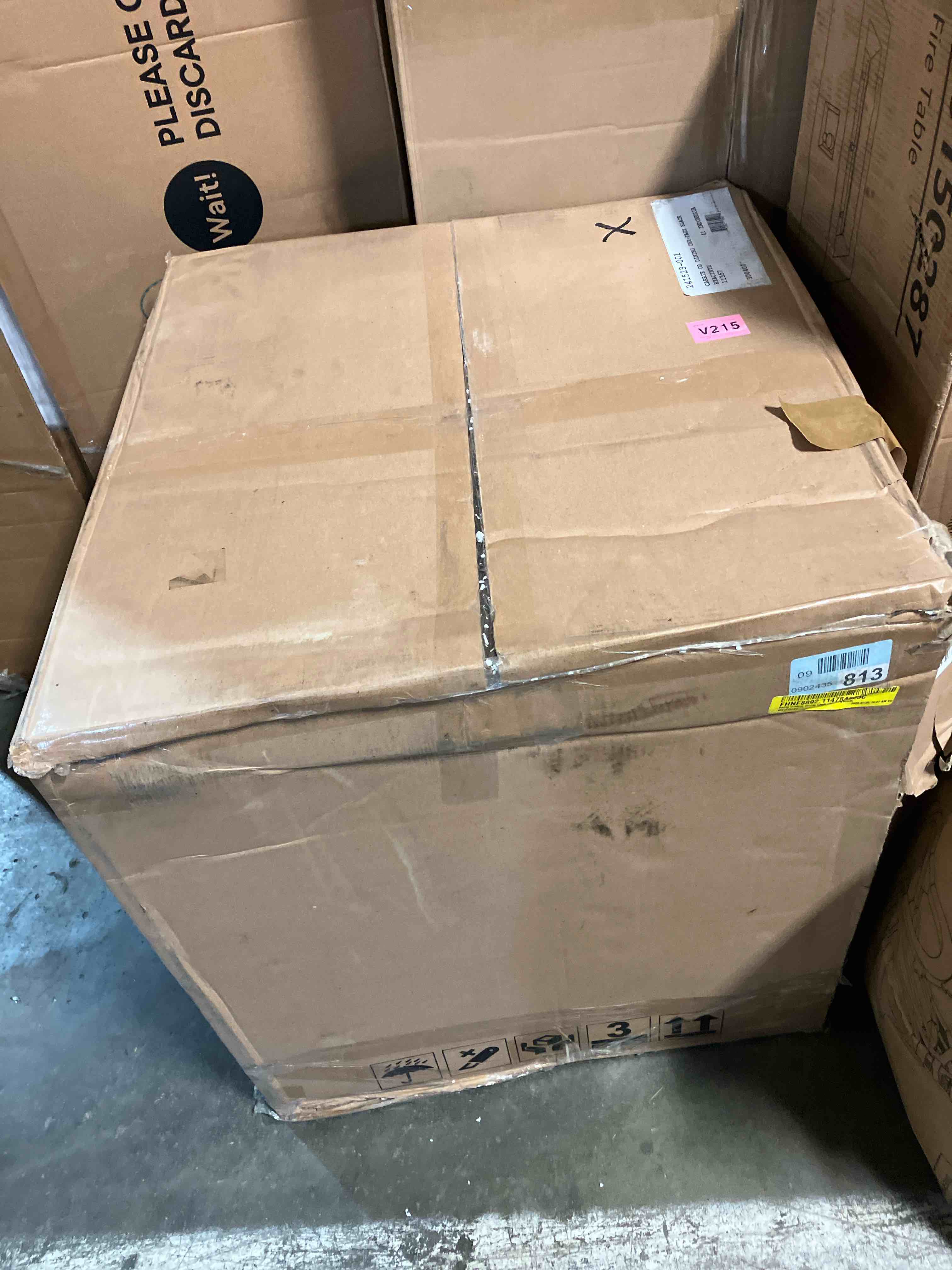 https://s3.amazonaws.com/lotting-images-prod/phillipi/GRA2330309_1753997710651.jpeg