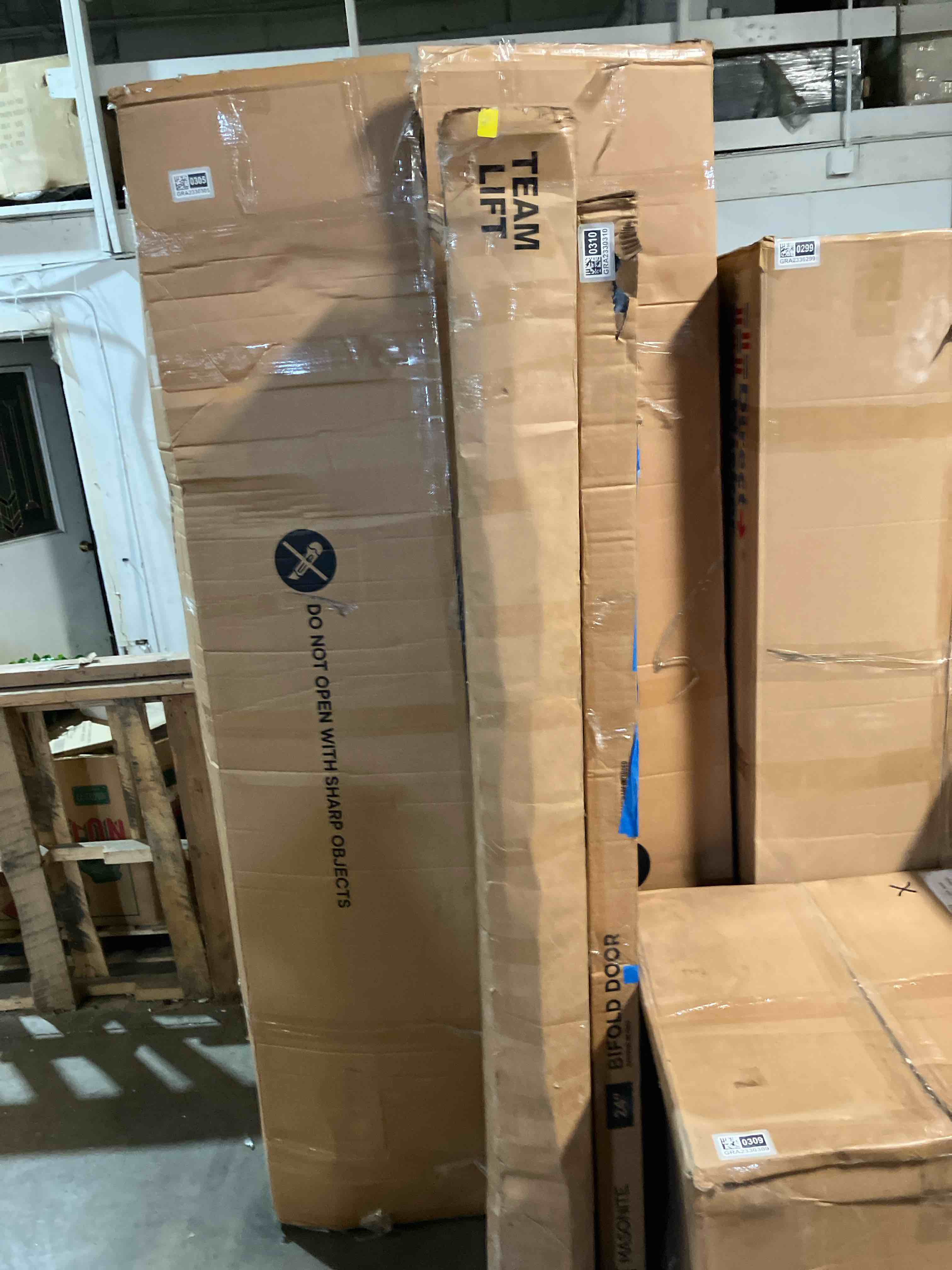 https://s3.amazonaws.com/lotting-images-prod/phillipi/GRA2330311_1753998151847.jpeg