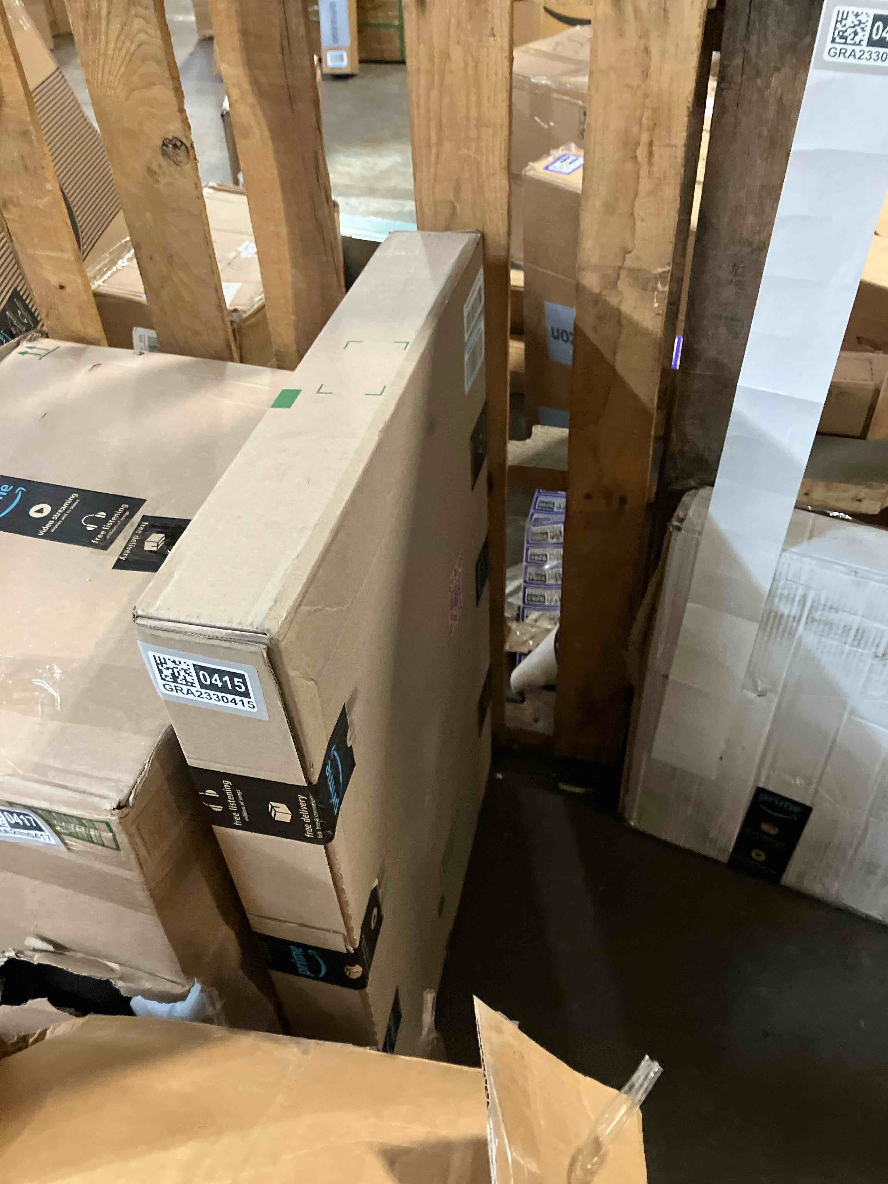 https://s3.amazonaws.com/lotting-images-prod/phillipi/GRA2330415_1754074192576.jpeg