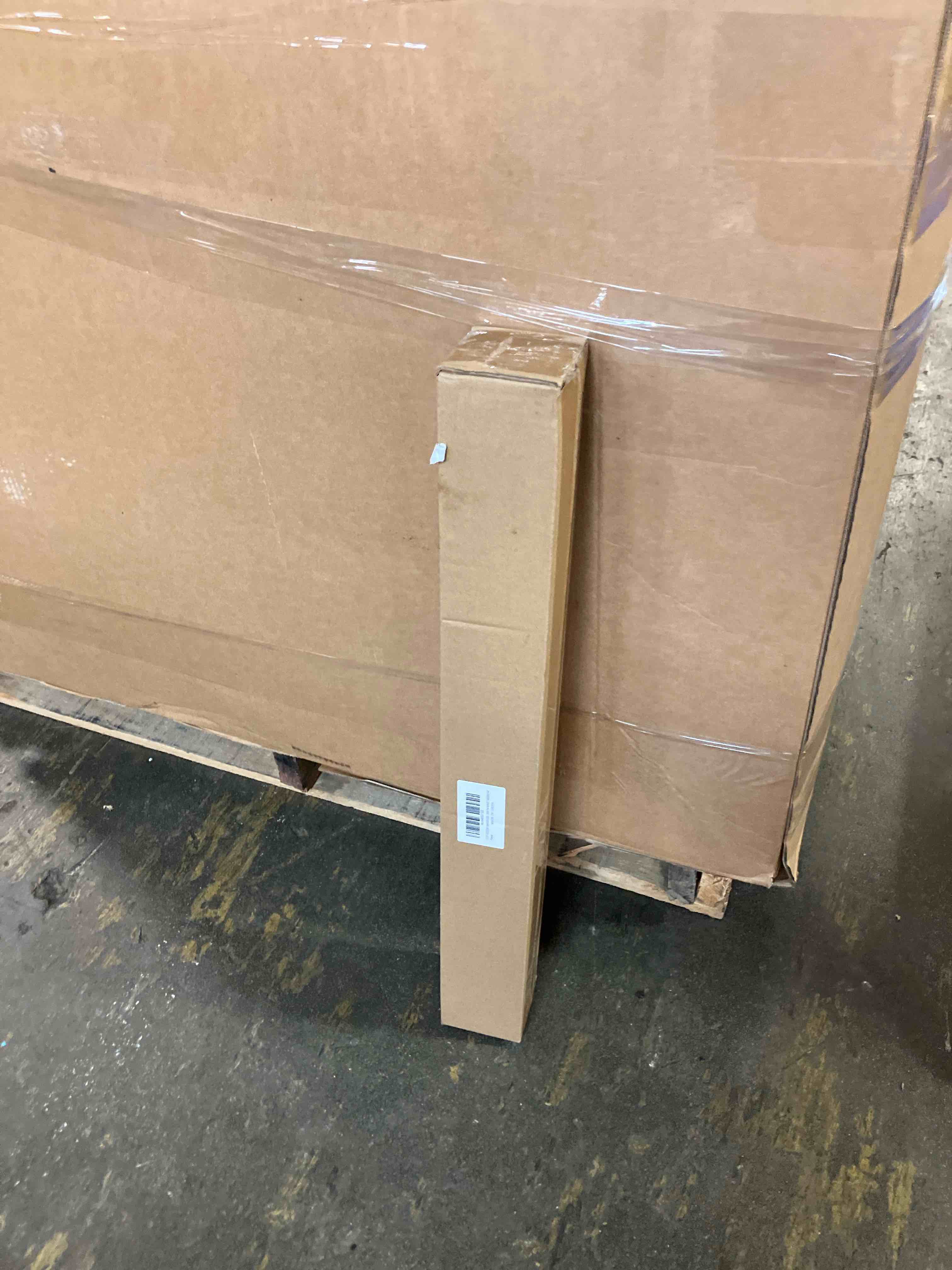 https://s3.amazonaws.com/lotting-images-prod/phillipi/GRA2330420_1754072516617.jpeg