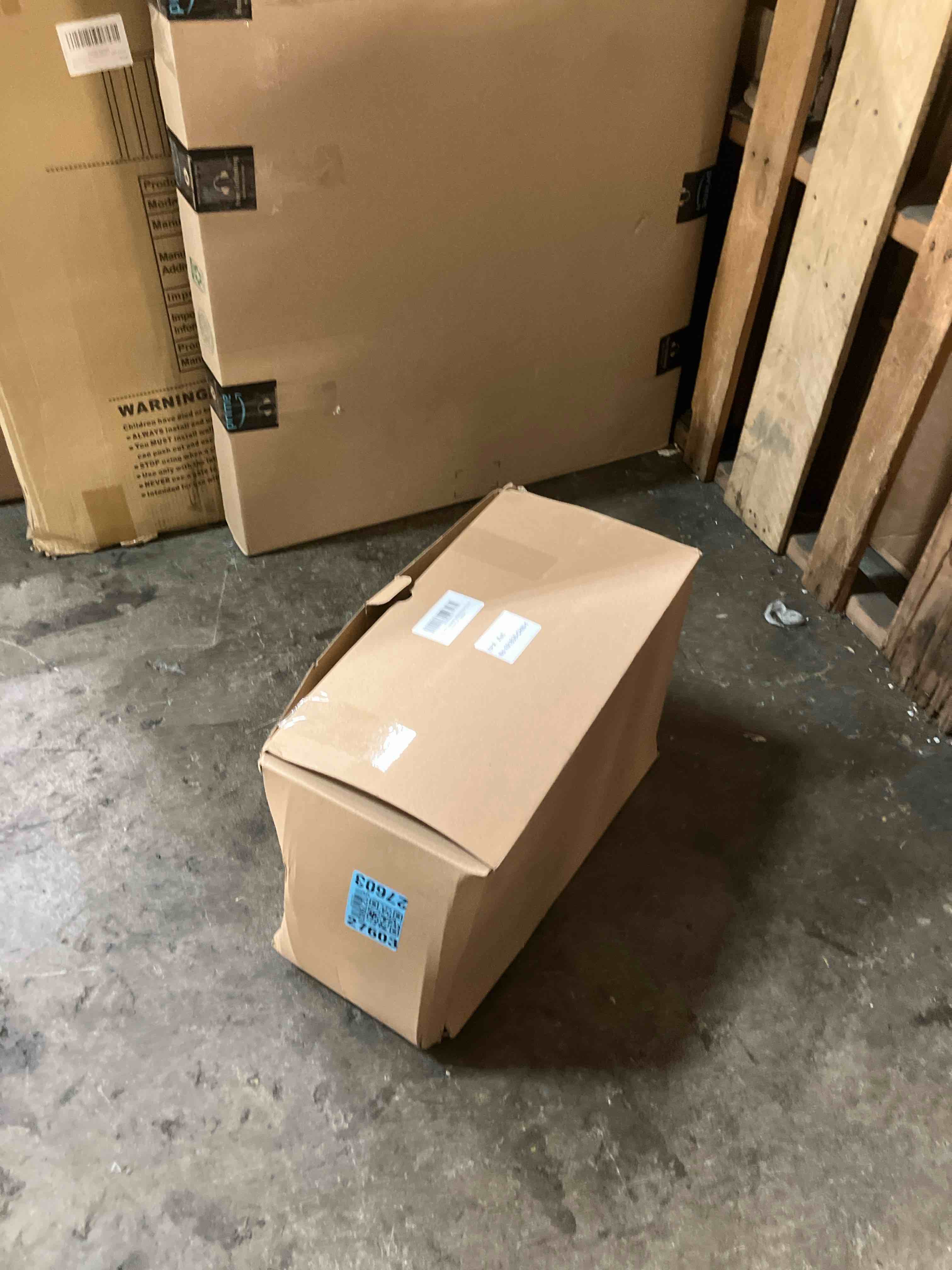 https://s3.amazonaws.com/lotting-images-prod/phillipi/GRA2330471_1754054464901.jpeg