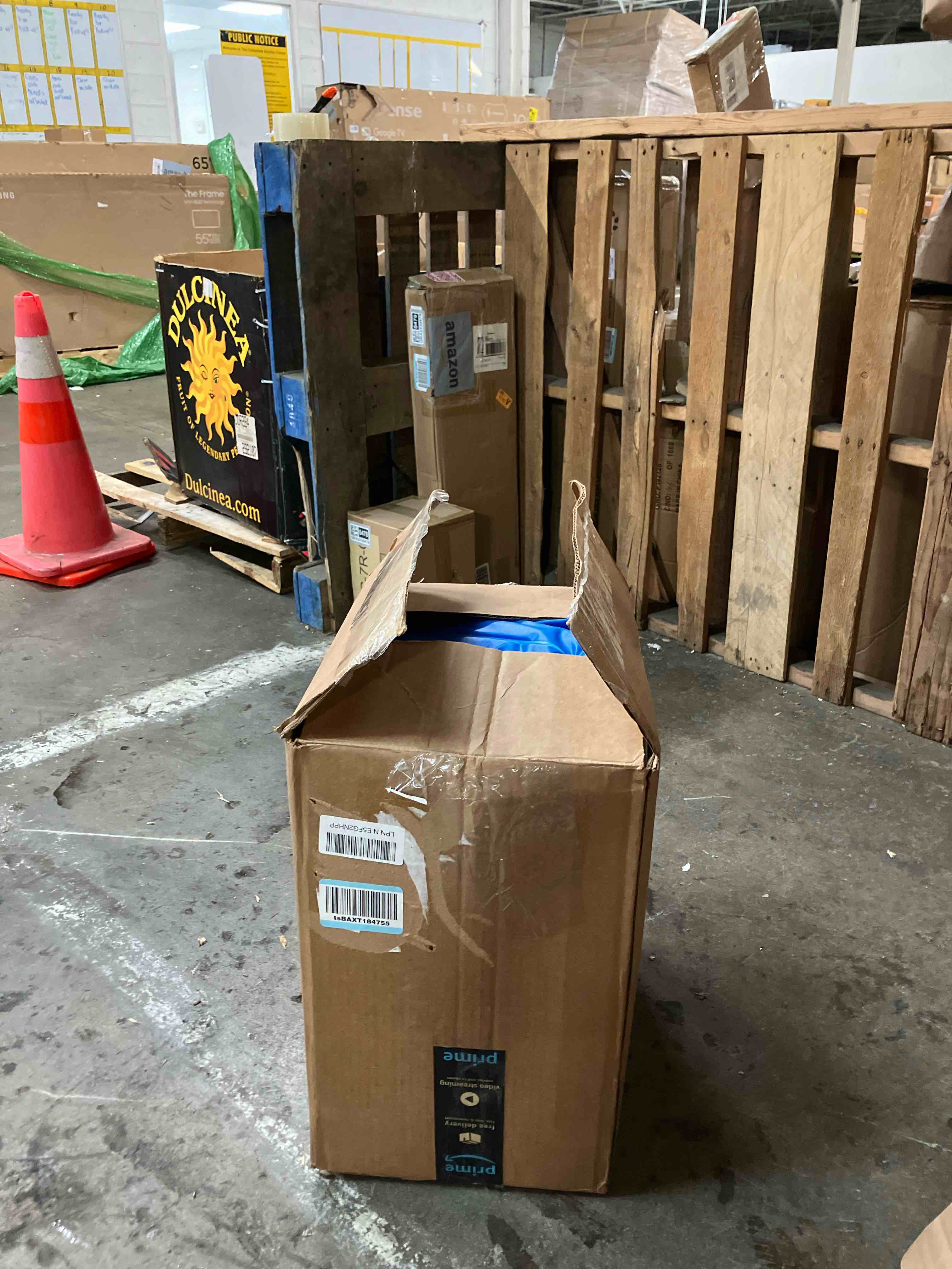 https://s3.amazonaws.com/lotting-images-prod/phillipi/GRA2330477_1754051926927.jpeg