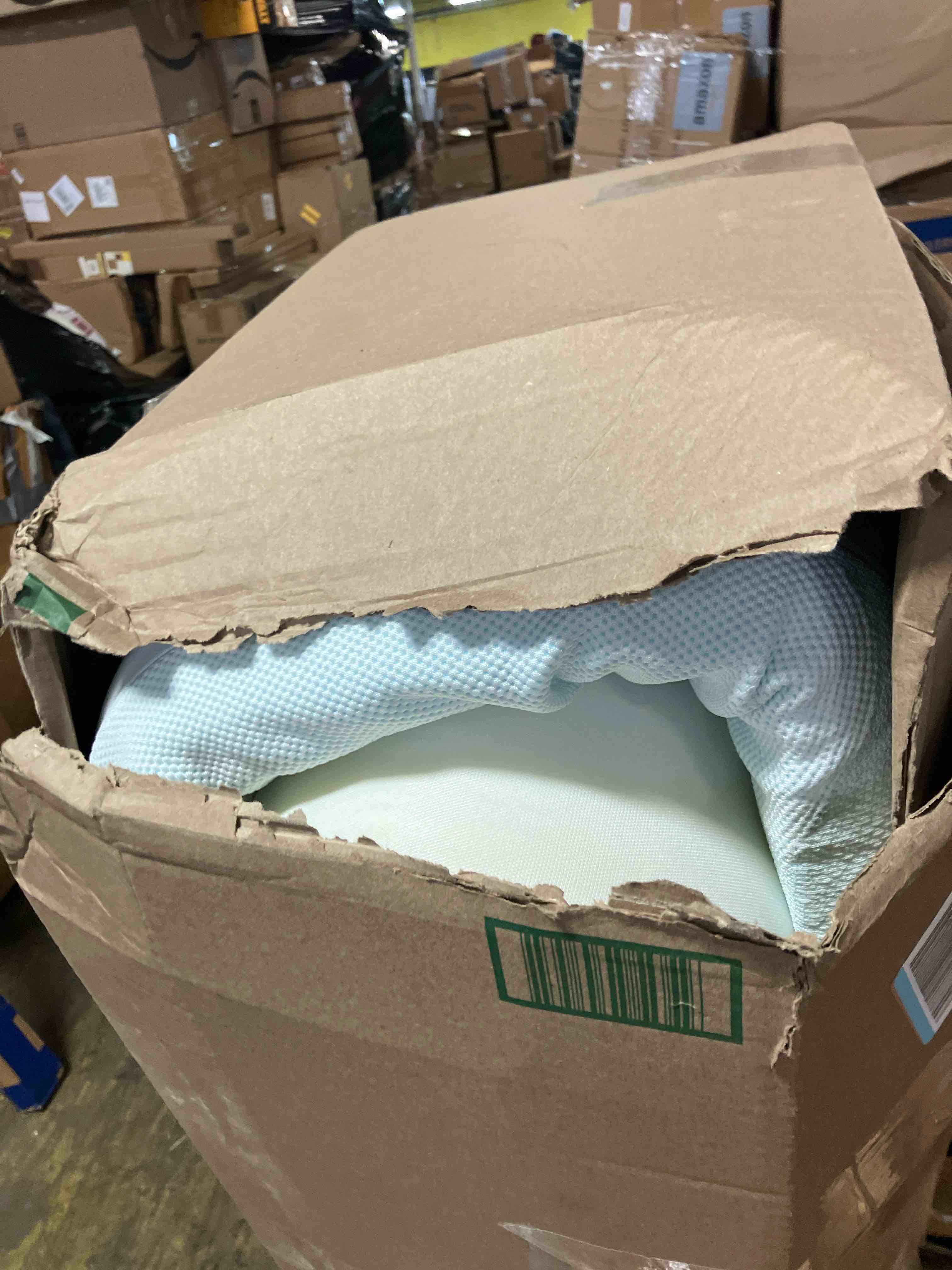 https://s3.amazonaws.com/lotting-images-prod/phillipi/GRA2330499_1754056847634.jpeg