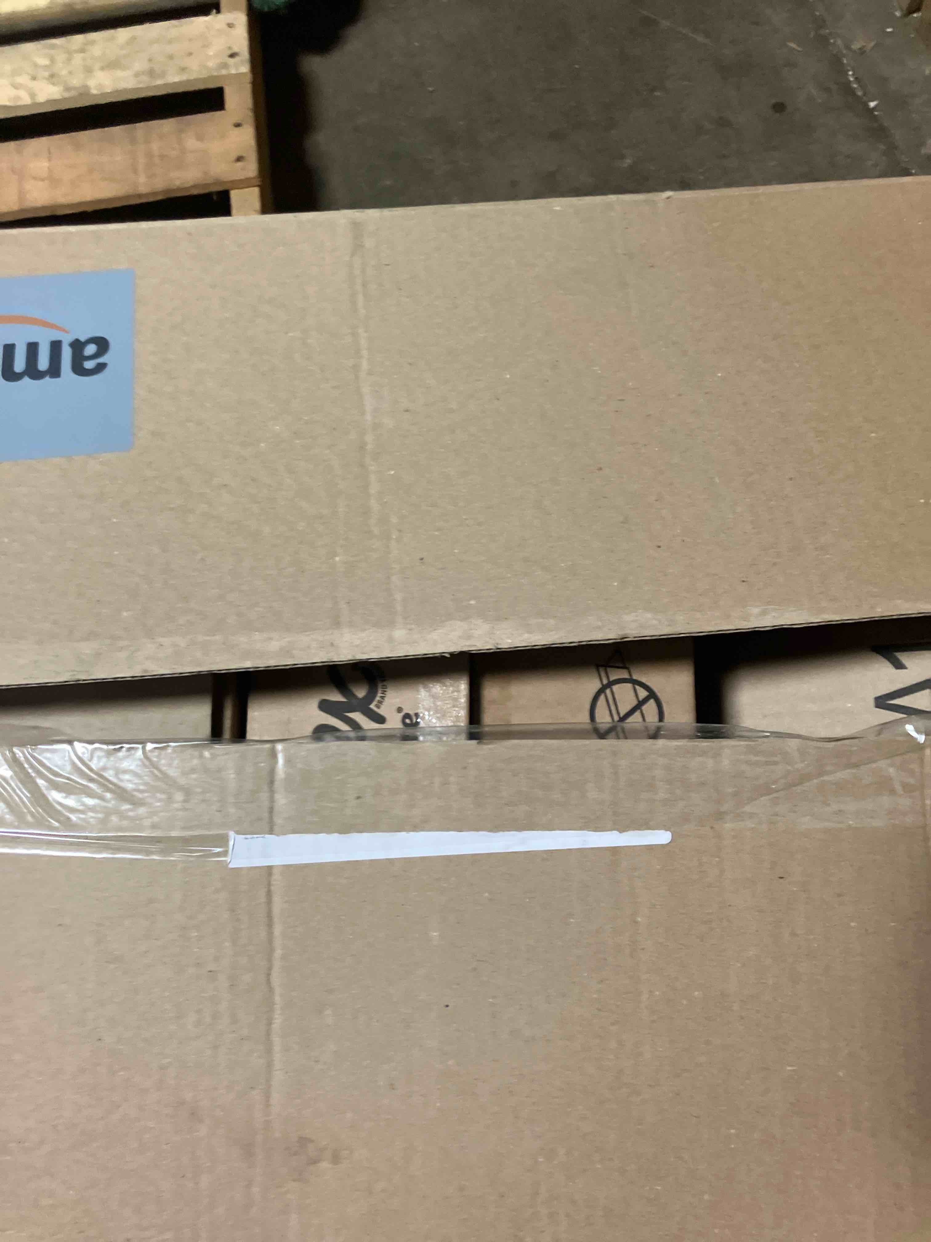 https://s3.amazonaws.com/lotting-images-prod/phillipi/GRA2330503_1754057365456.jpeg