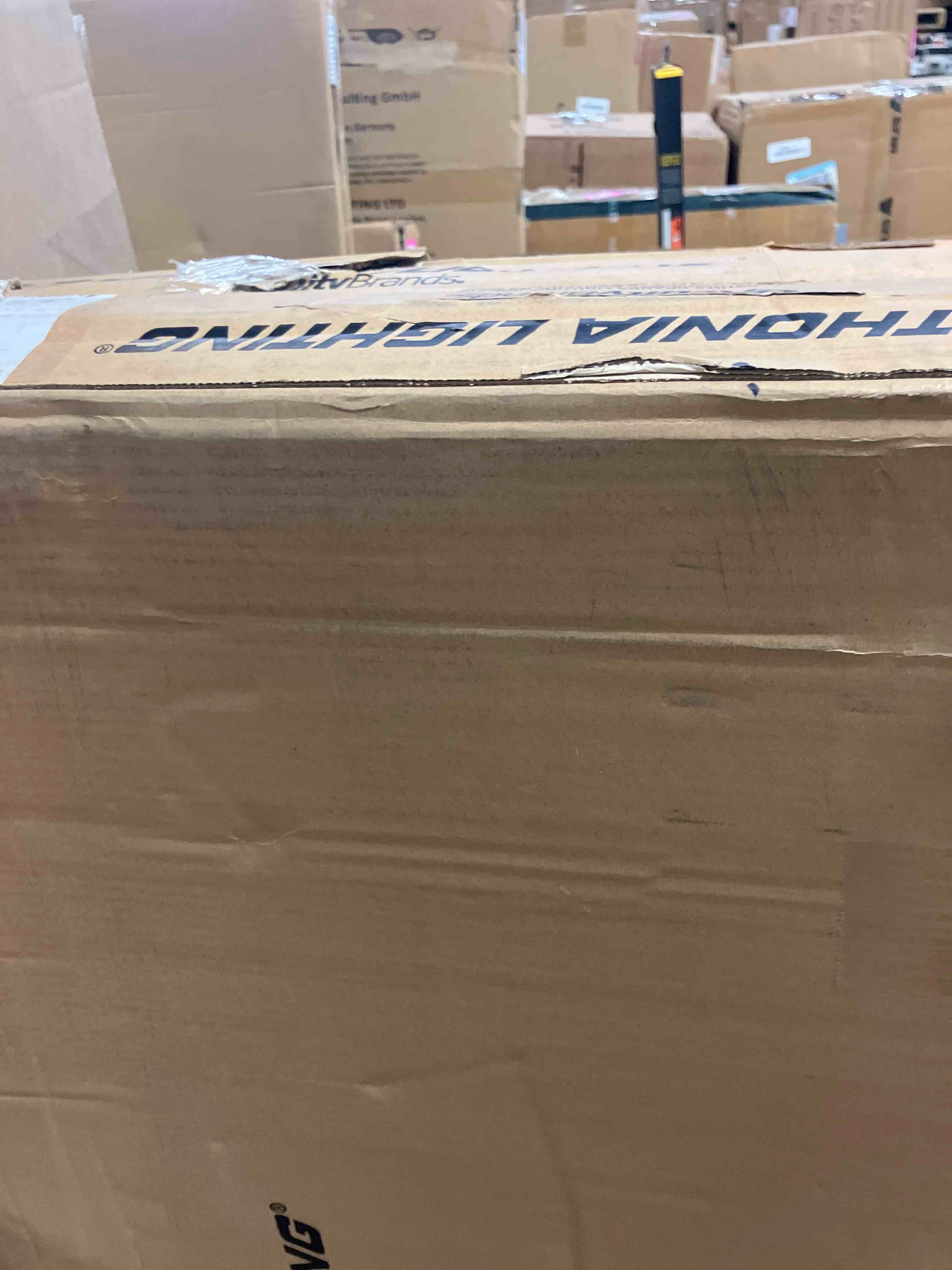 https://s3.amazonaws.com/lotting-images-prod/phillipi/GRA2330505_1754057744132.jpeg