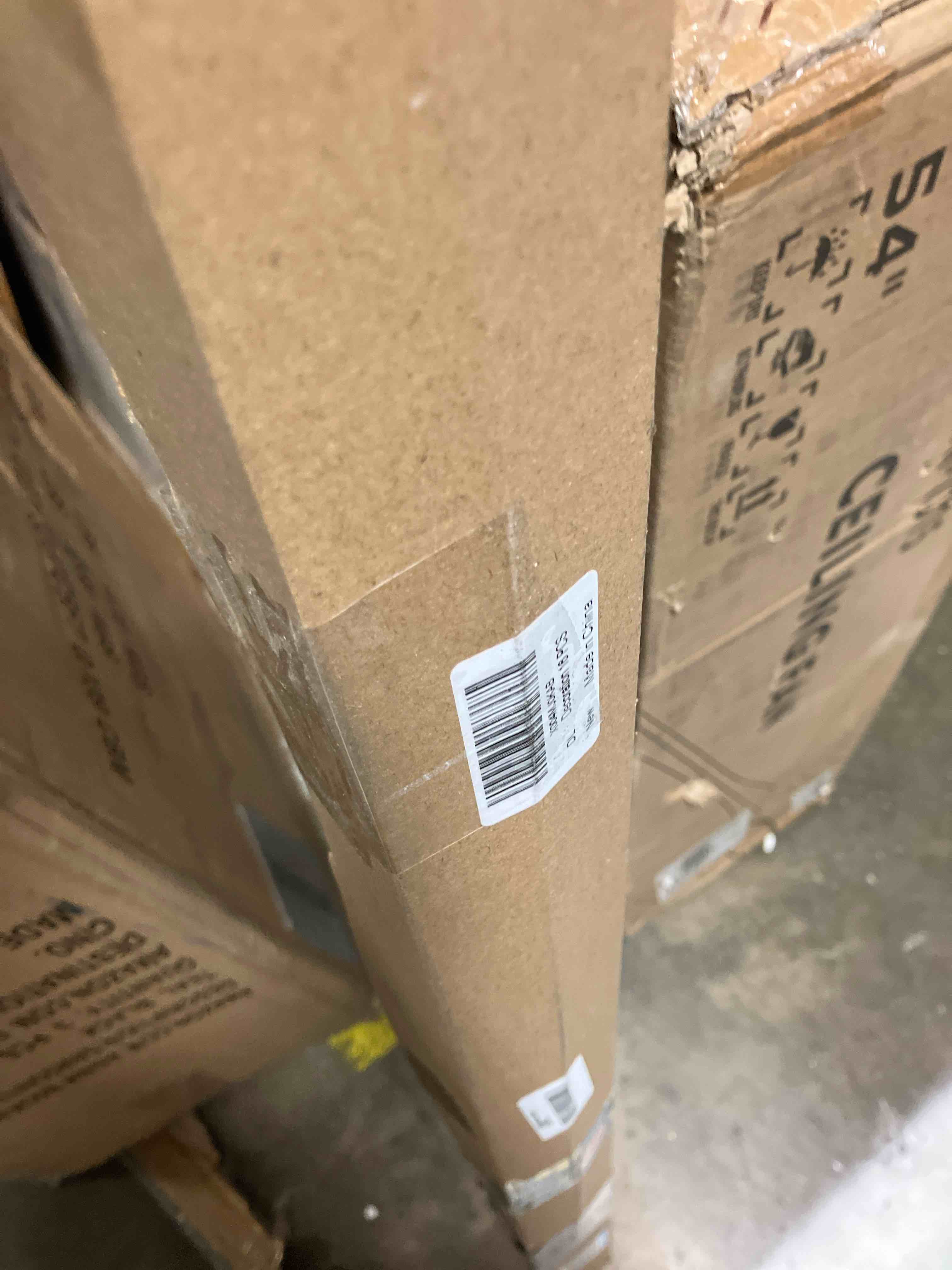https://s3.amazonaws.com/lotting-images-prod/phillipi/GRA2330512_1754058340621.jpeg