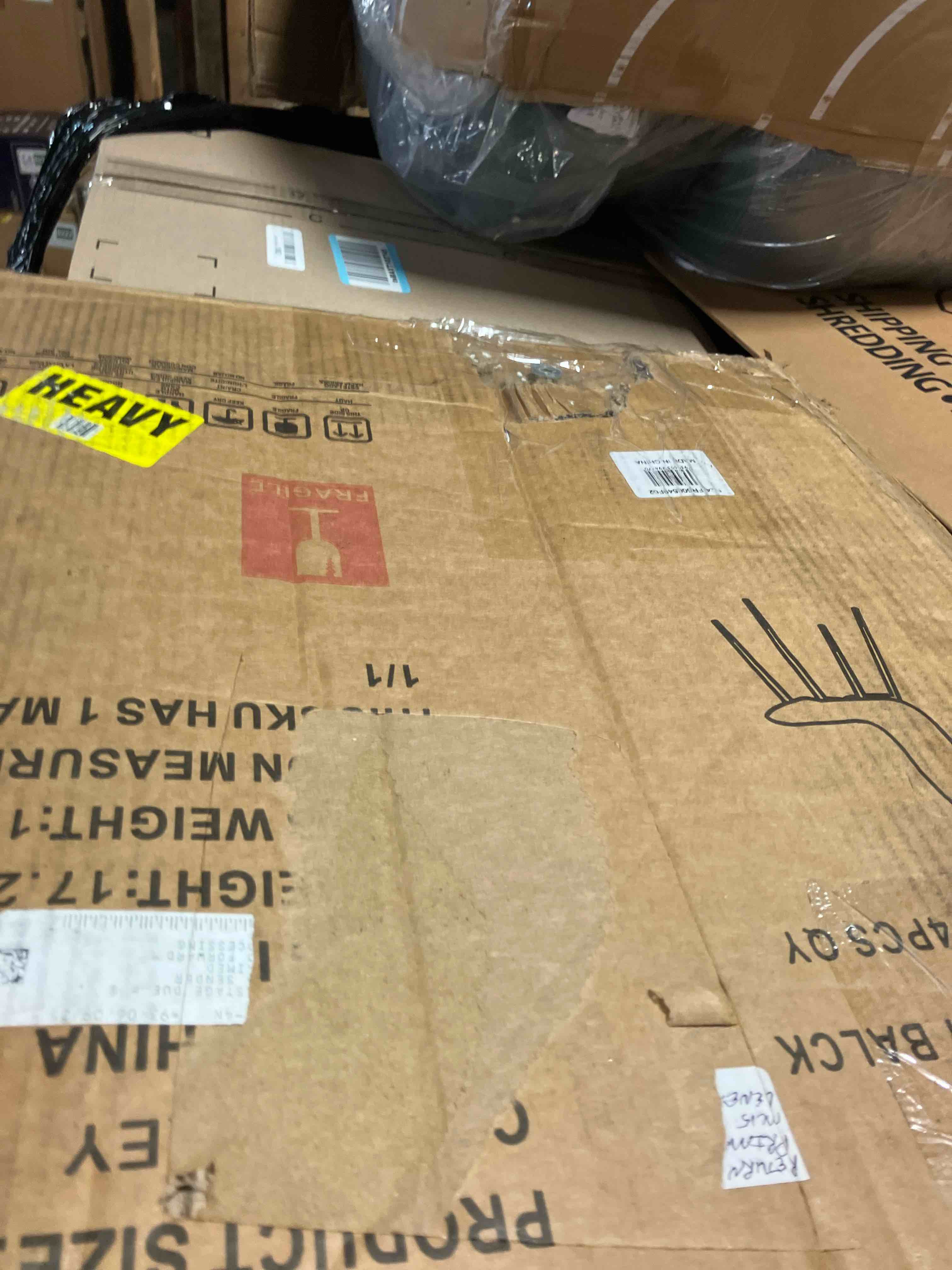 https://s3.amazonaws.com/lotting-images-prod/phillipi/GRA2330516_1754058947978.jpeg