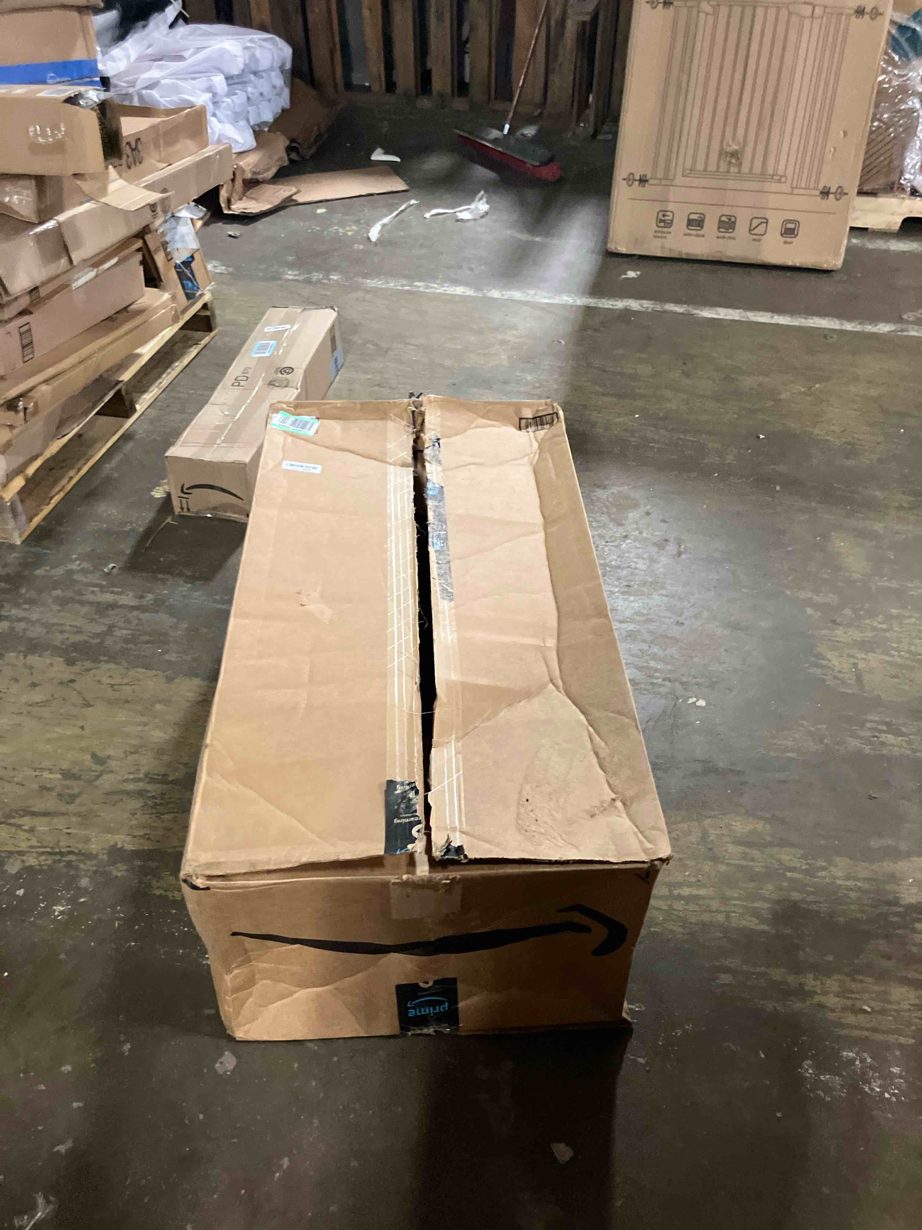 https://s3.amazonaws.com/lotting-images-prod/phillipi/GRA2330616_1754412212188.jpeg