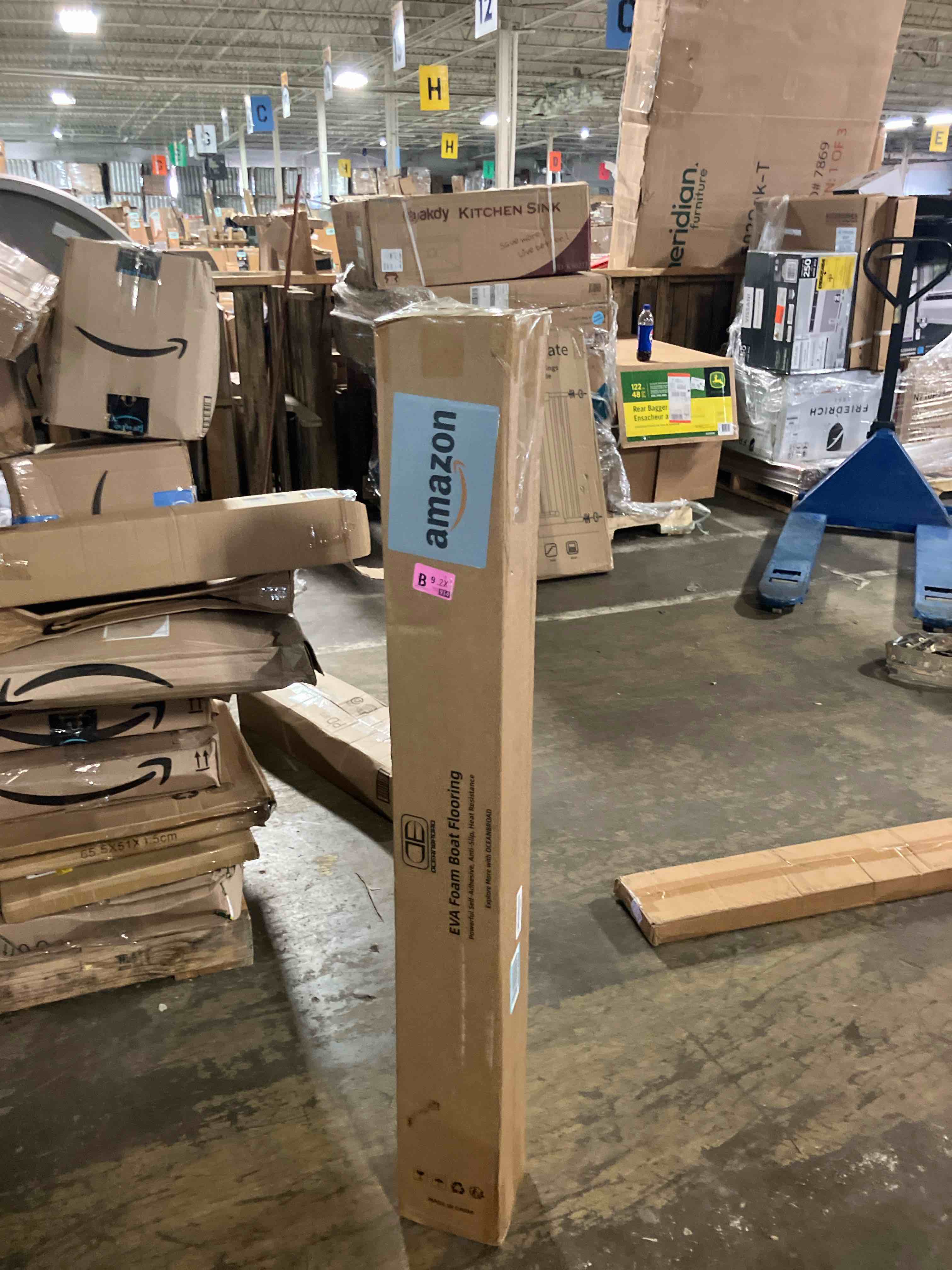 https://s3.amazonaws.com/lotting-images-prod/phillipi/GRA2330619_1754412554929.jpeg