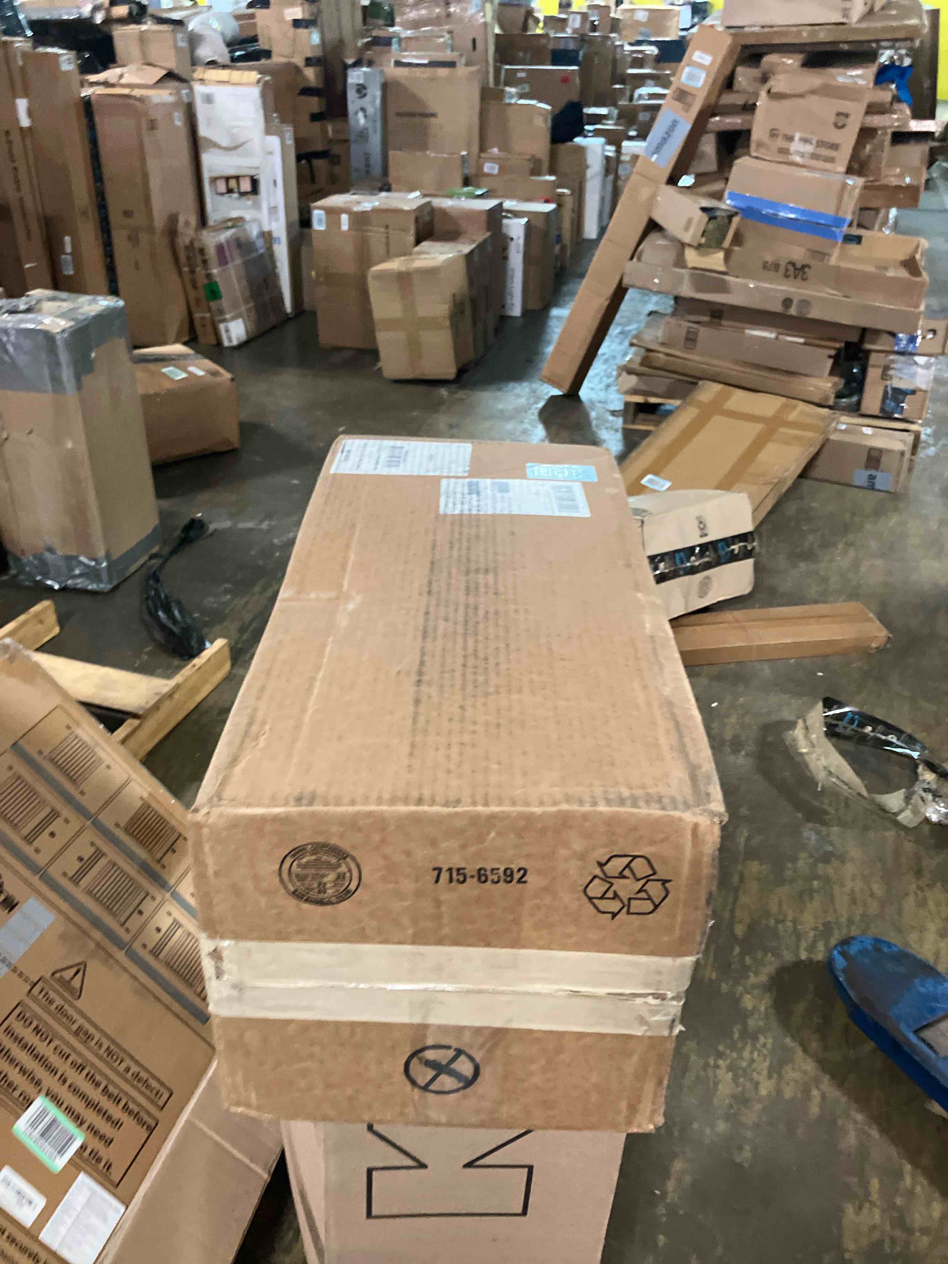 https://s3.amazonaws.com/lotting-images-prod/phillipi/GRA2330626_1754414186291.jpeg