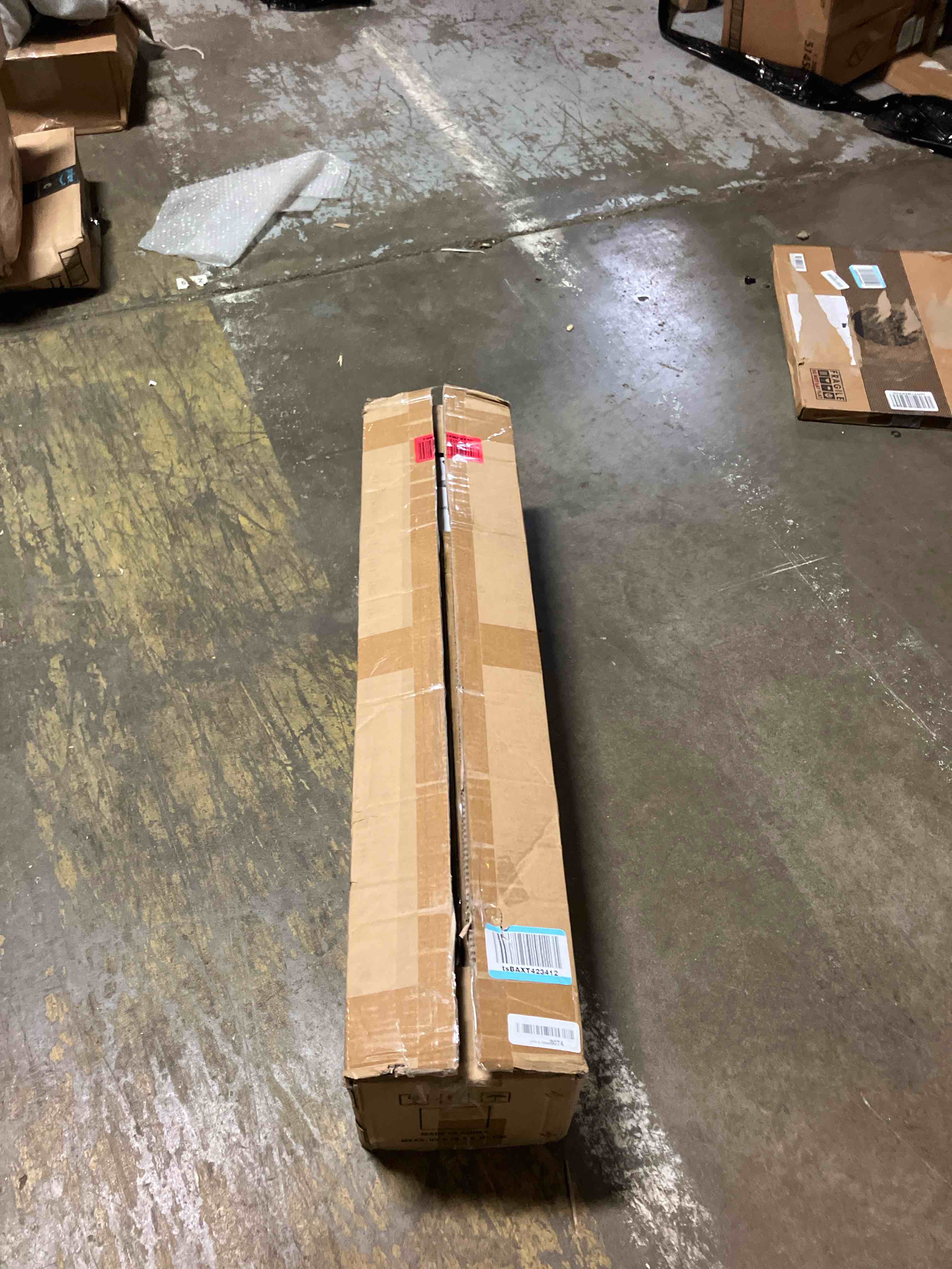 https://s3.amazonaws.com/lotting-images-prod/phillipi/GRA2330681_1754421969273.jpeg