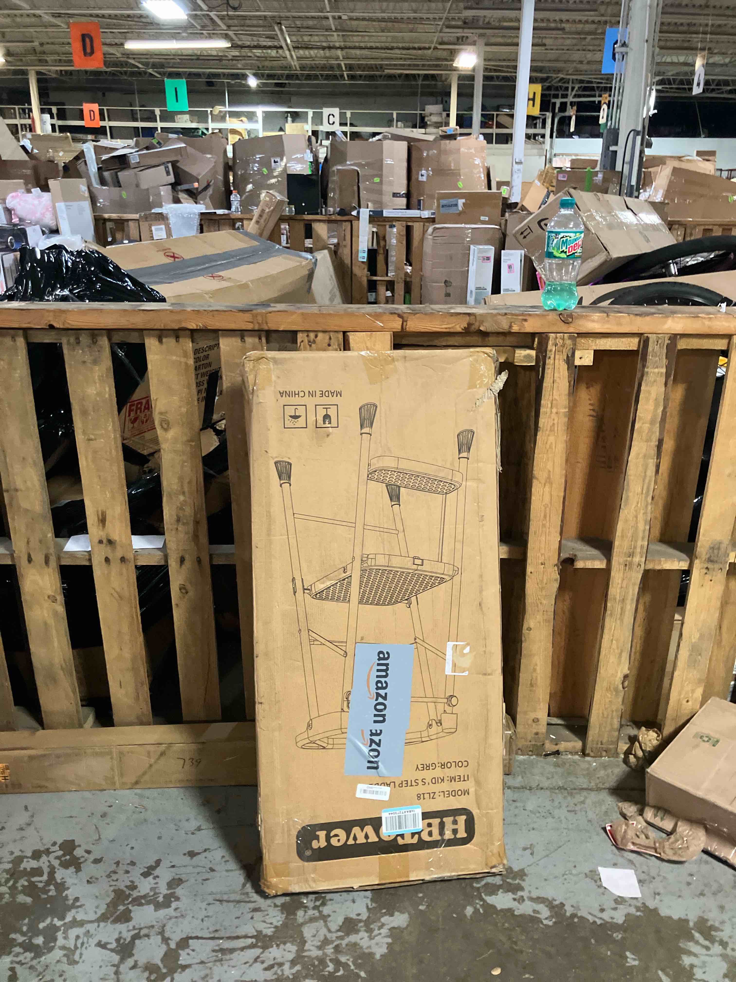 https://s3.amazonaws.com/lotting-images-prod/phillipi/GRA2330741_1754429488937.jpeg