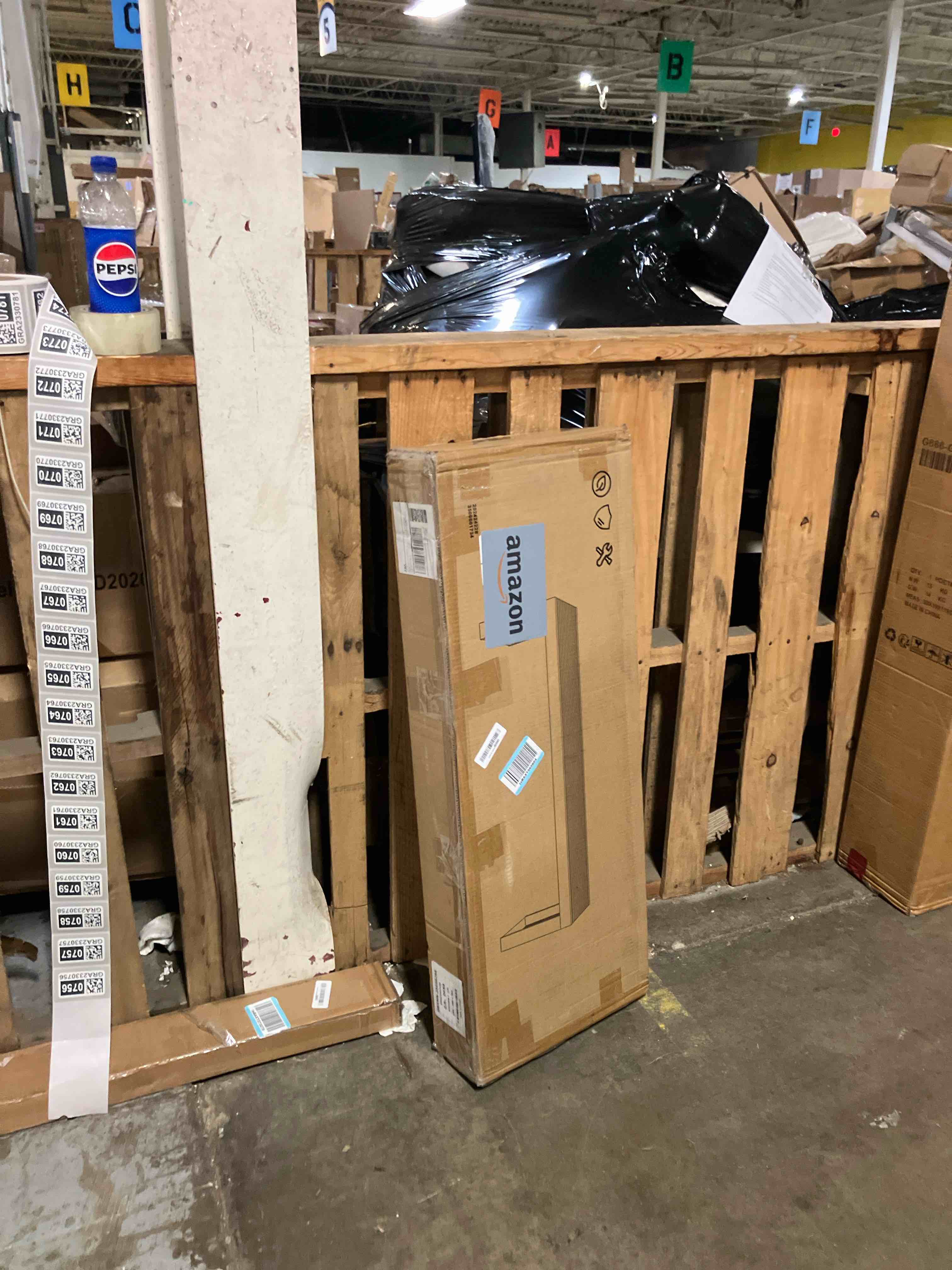 https://s3.amazonaws.com/lotting-images-prod/phillipi/GRA2330756_1754486604245.jpeg