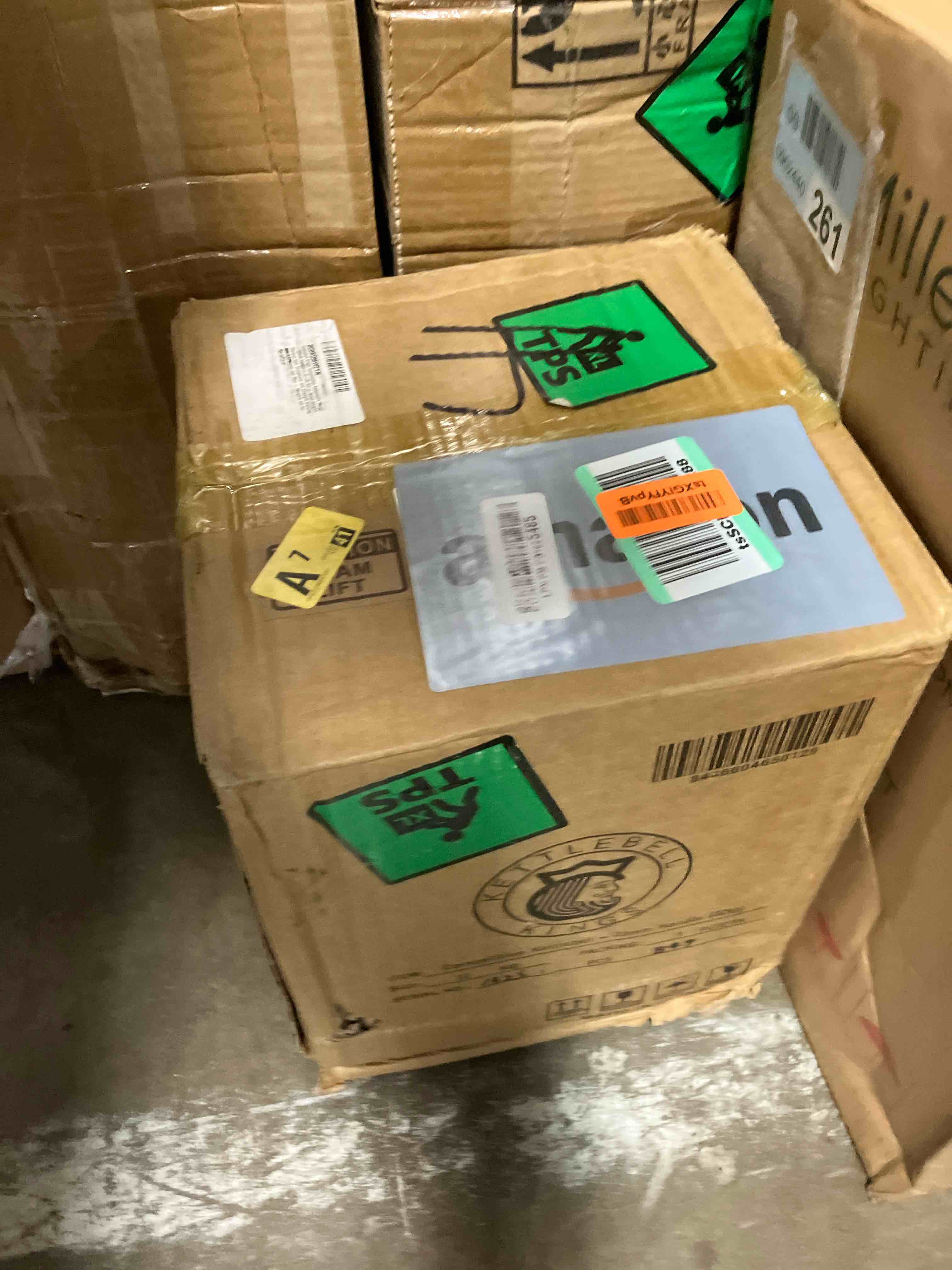 https://s3.amazonaws.com/lotting-images-prod/phillipi/GRA2330773_1754492926562.jpeg