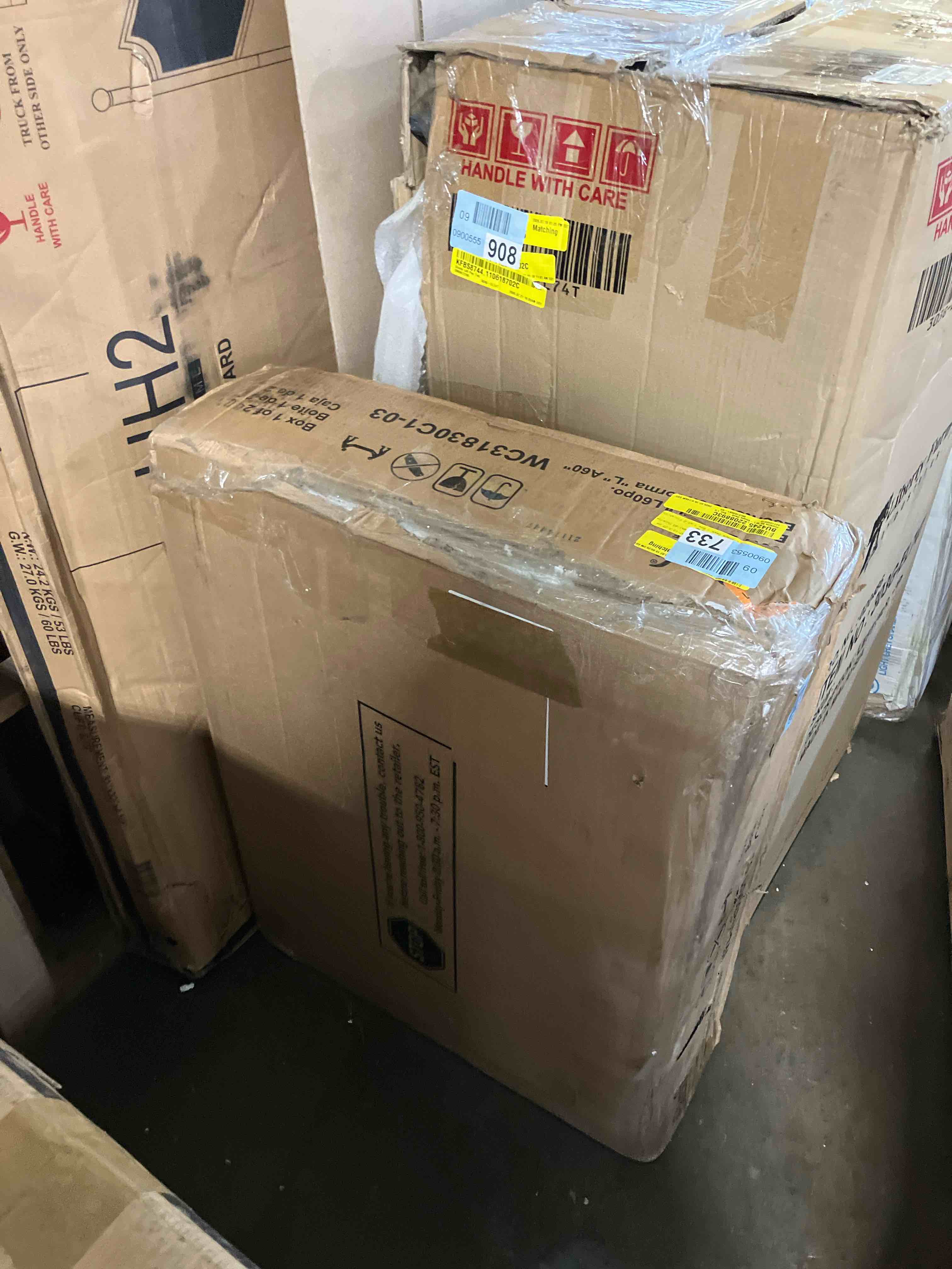 https://s3.amazonaws.com/lotting-images-prod/phillipi/GRA2330836_1754657708310.jpeg